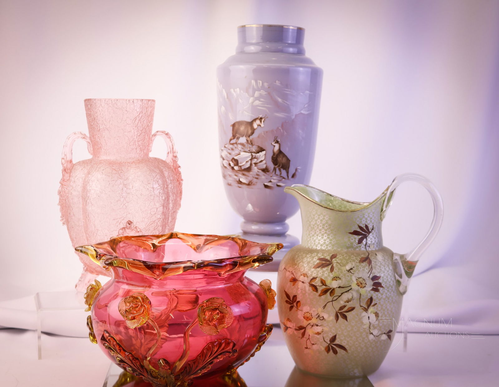 4 pc Lot High End Collectible Glass: Four nice finds in higher-end glass. What is higher-end, you ask? Well, can we talk? This lot embraces all that is higher-end but on a lower level. This offering embraces all that is and is not in