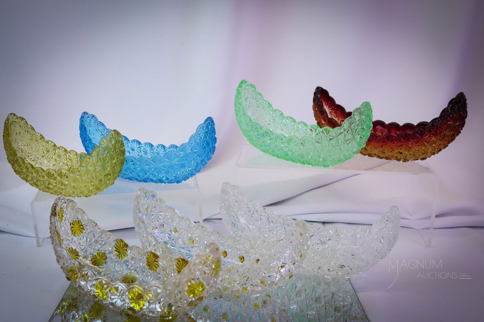 7 pc Lot Hobbs Victorian Glass Daisy & Button Canoe Livery Uranium Amberina & More: Seven delights in Victorian Hobbs glass canoes. This lot offers a variety of colors for your bidding pleasure. There is a uranium-rich Marine green example that's a shiner. There is also an amberina,