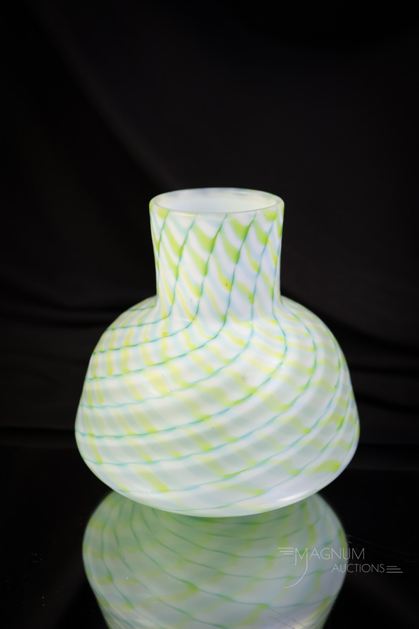 Stevens & Williams Tartan Plaid Victorian Art Glass Vase (1 of 4)