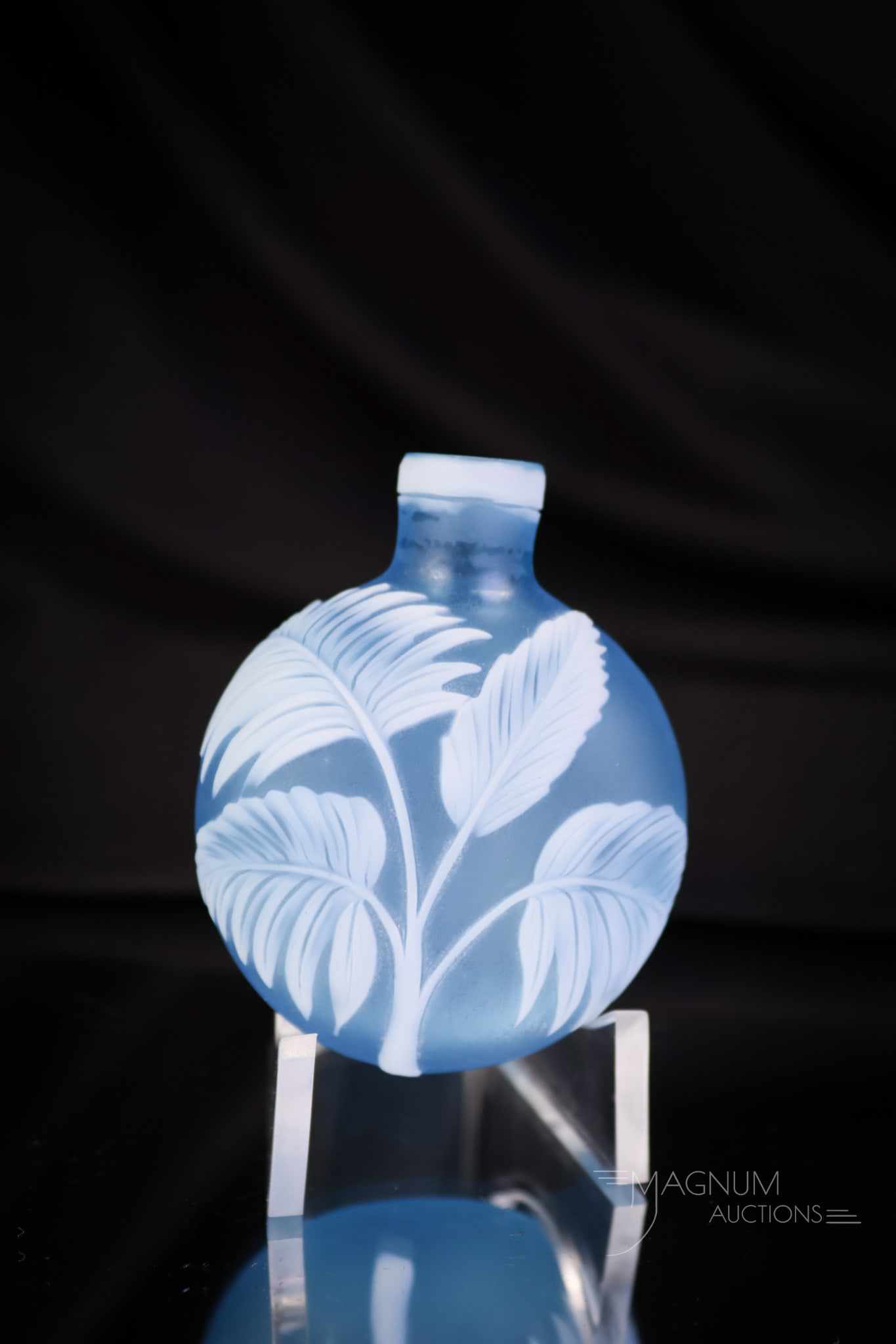 Victorian 2" Webb English Cameo Art Glass Miniature Laydown Perfume Bottle (1 of 5)