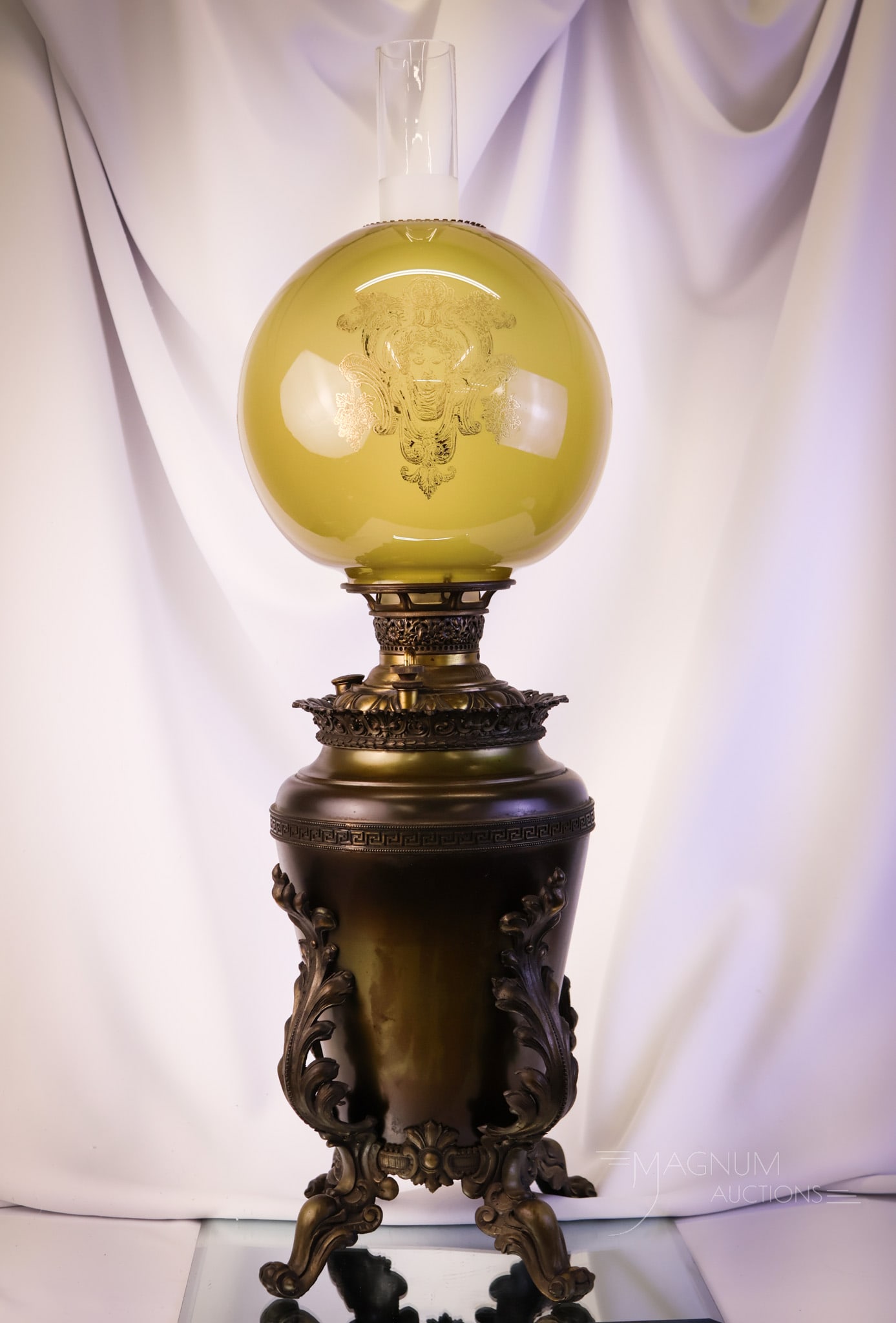 Miller Victorian Marsh Green Alabaster Gilt Glass Acanthus Leaf Oil Lamp (1 of 15)