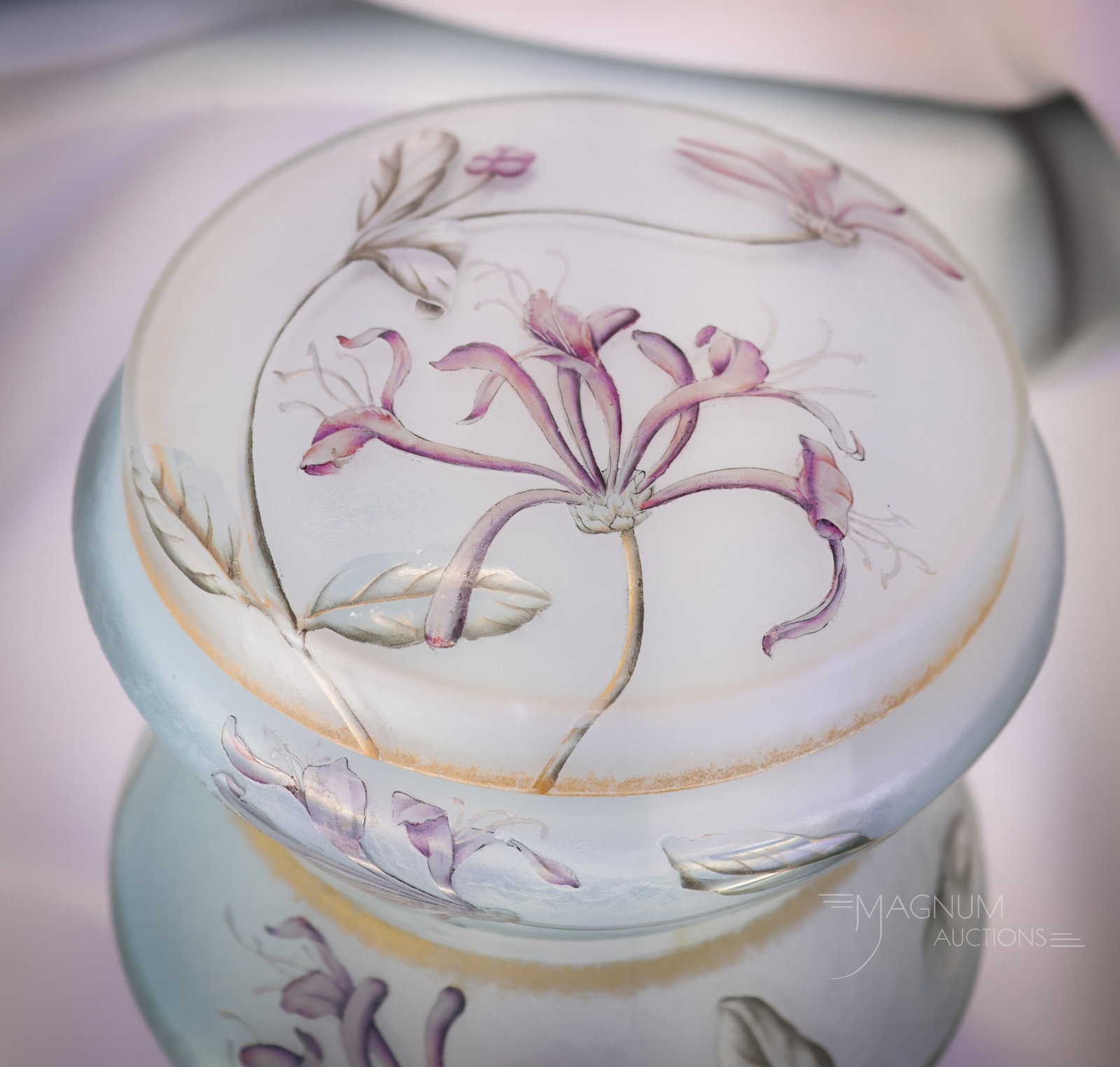 Signed Daum Nancy Honeysuckle Covered French Cameo Glass Box: A lovely and rare find in a signed Daum Nancy French cameo art glass-covered box. This piece is made in an unusual blue color with cameo-cut honeysuckle flowers. The piece measures 2 1/2" tall and 5 1