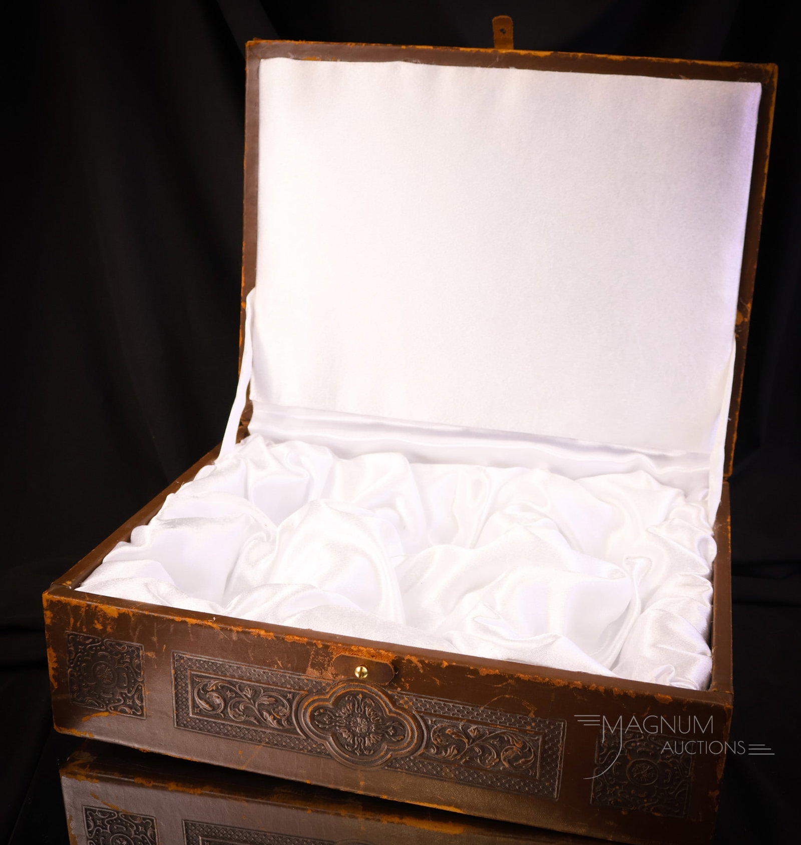 Museum Rarity Set of 6 Victorian New England Plated Amberina Glass Custard Cups in Box - 15