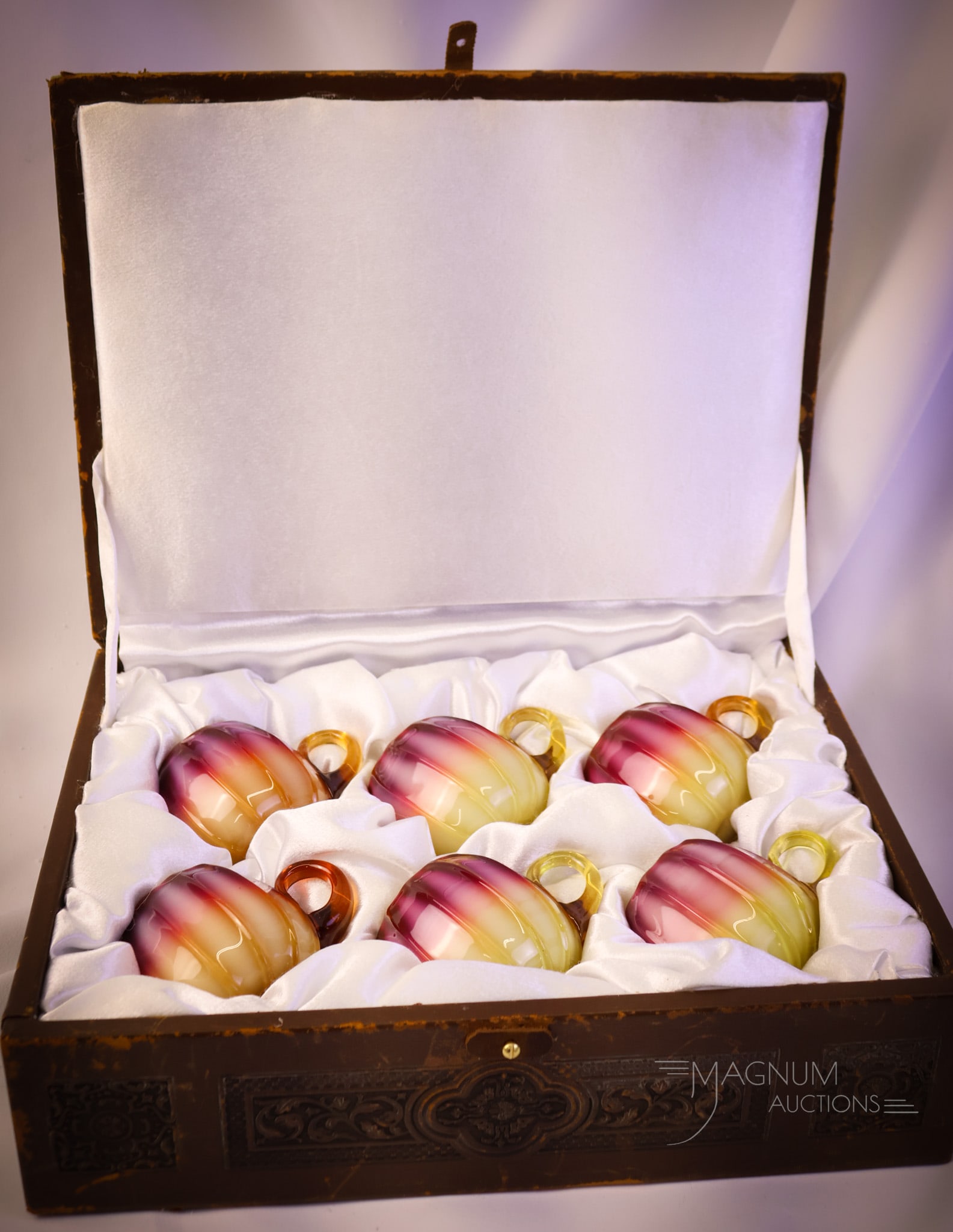 Museum Rarity Set of 6 Victorian New England Plated Amberina Glass Custard Cups in Box - 3