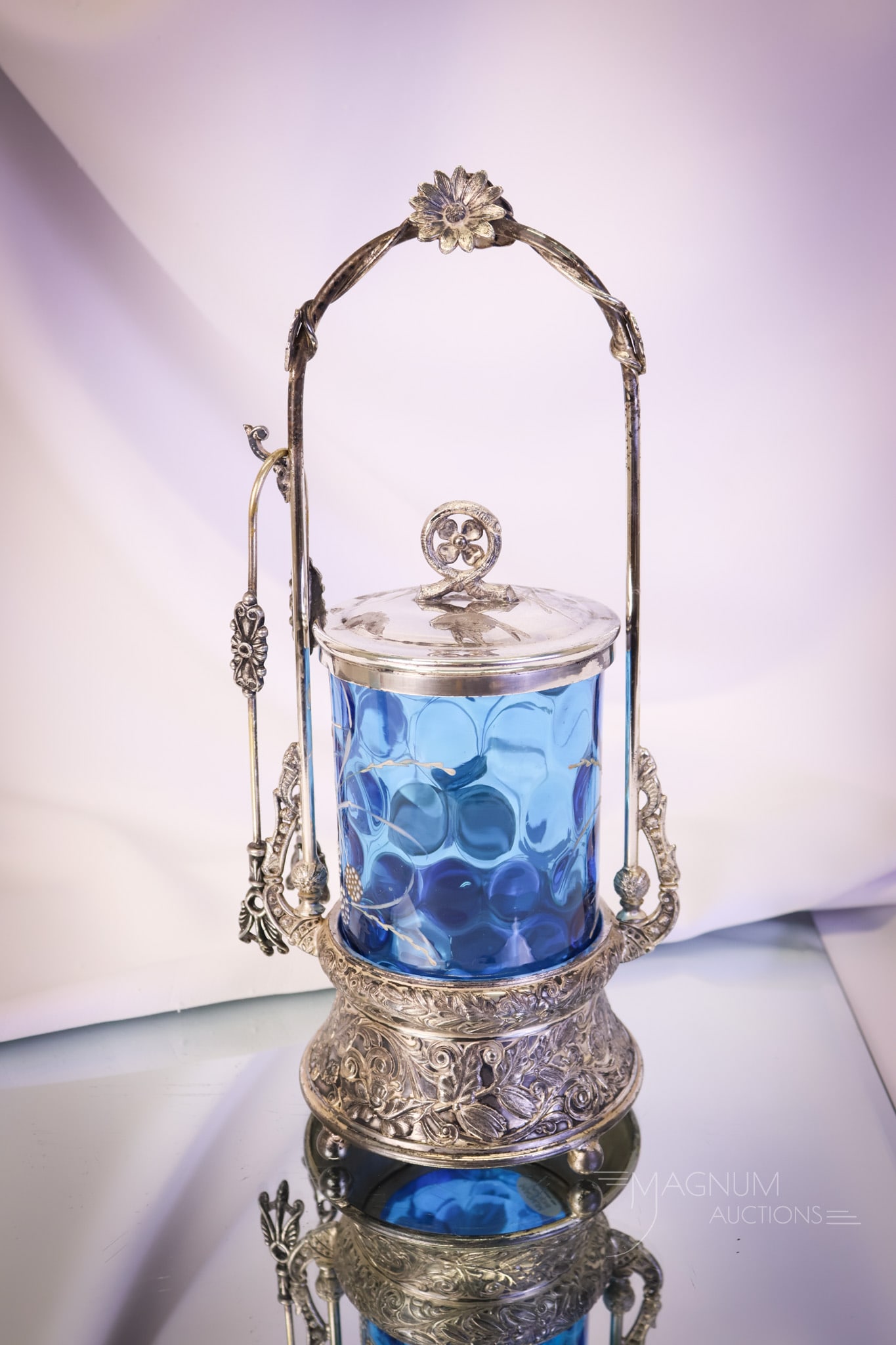 Wilcox Victorian Blue Enameled Art Glass Silverplate Pickle Castor - 3