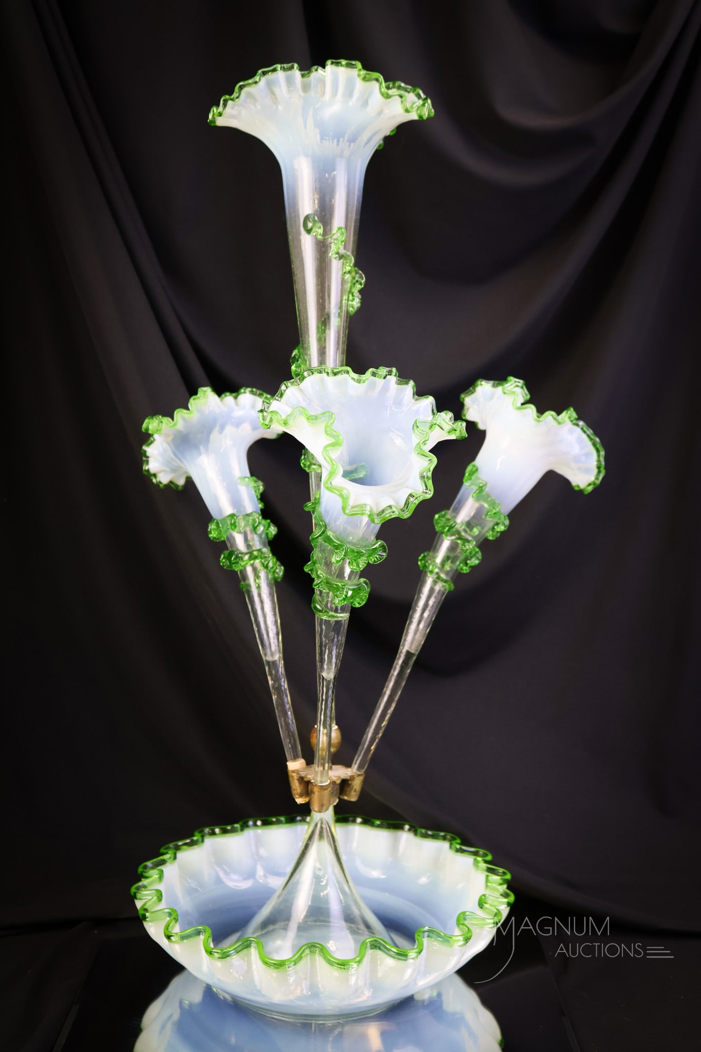 Victorian Green Opalescent Art Glass Epergne Centerpiece (1 of 12)