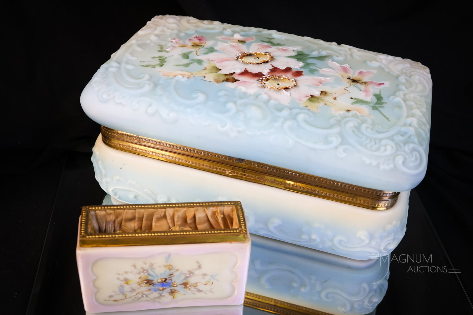 2 pc Lot Wave Crest Victorian Glass Nakara Glove Box & More: This lot offers two gorgeous ifnds in Victorian Wave Crest glass. The first is a signed Nakara glove box in baby blue color in a scroll mold with white and pink florals. The box retains a lining. The 