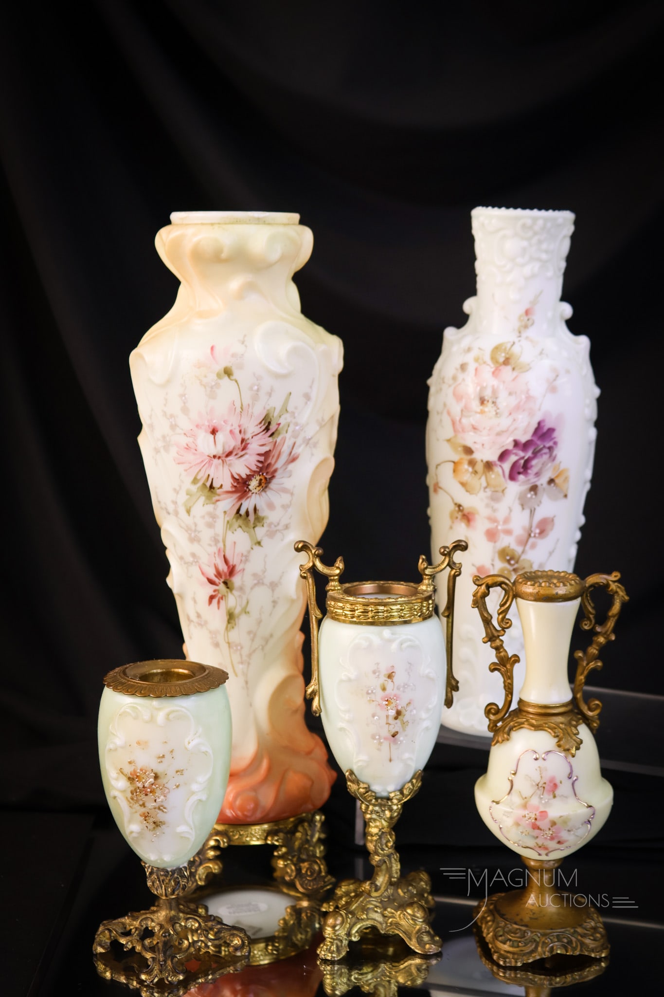 5 pc Lot Wave Crest Victorian Decorated Glass Vases (1 of 7)