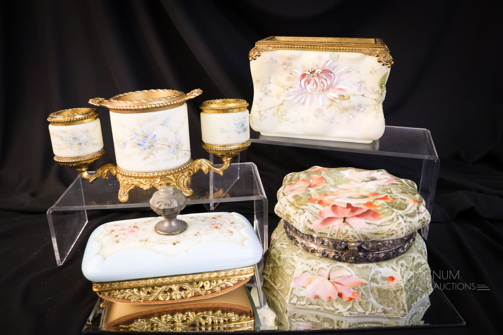 4 pc Lot Wavecrest Victorian Glass Kelva & More: Four delights that are sure to please in Victorian decorated Wavecrest glass. The first is an unsigned Kelva box in green with orange/pink flowers. The second example is an unsigned egg crate mold let
