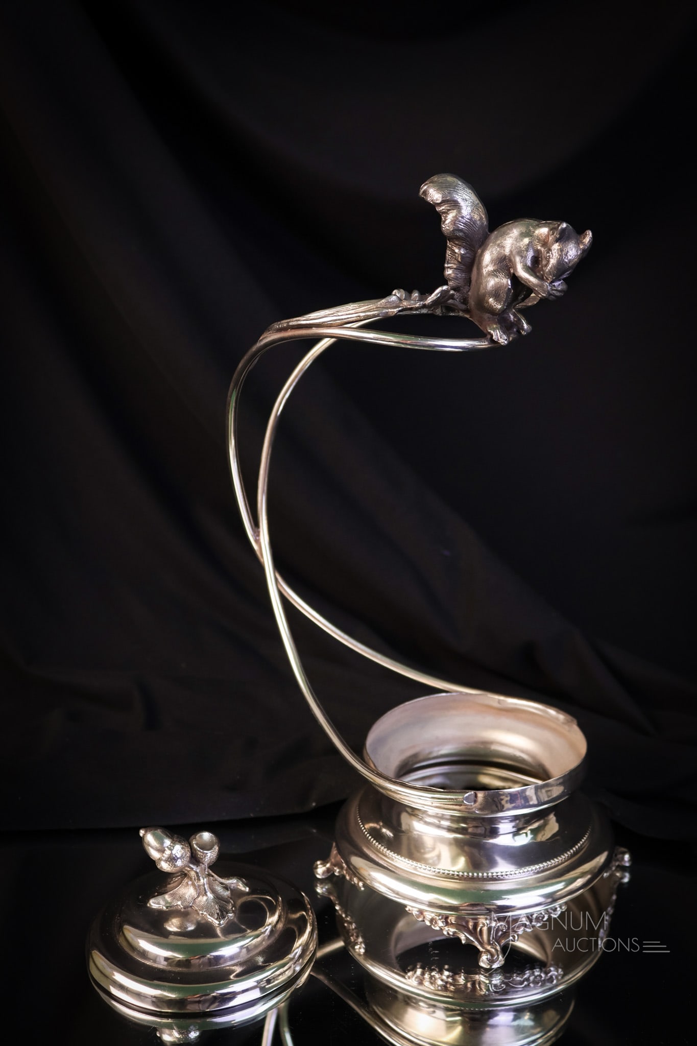 Apollo Silverplate Victorian Mt. Washington Crown Milano Pickle Castor - 6