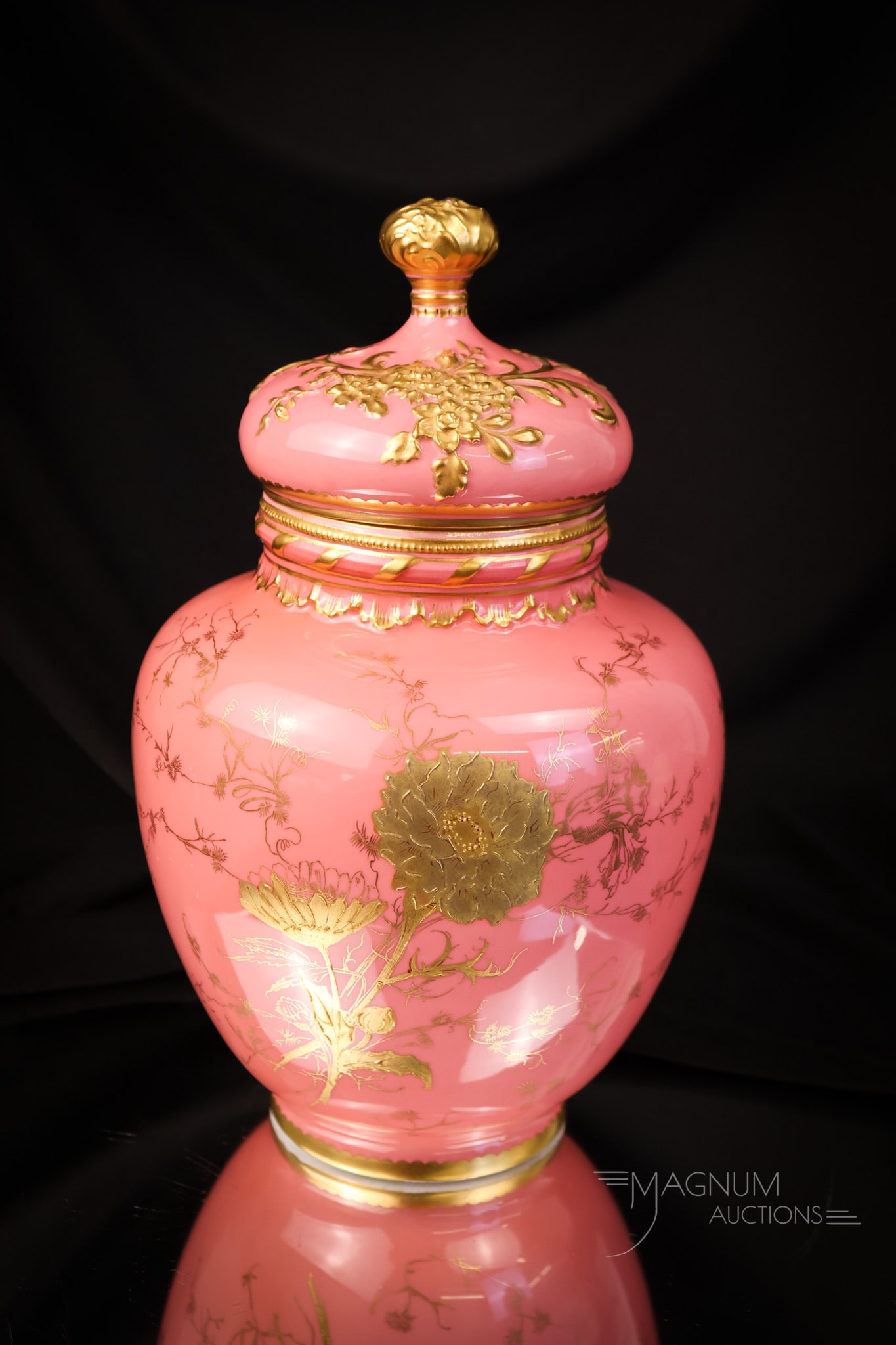 Royal Crown Derby, Tiffany & Co. Covered Temple Jar (1 of 8)