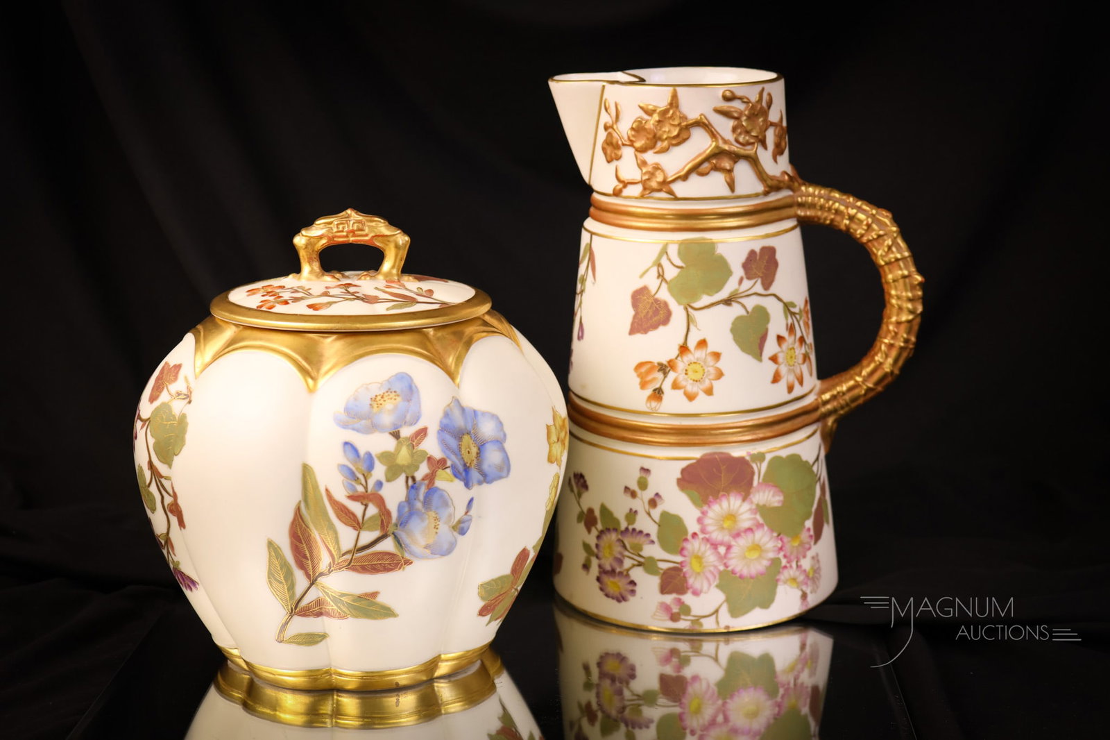 2 pc Lot Royal Worcester Ivory Blush Biscuit Jar & Pitcher (1 of 9)