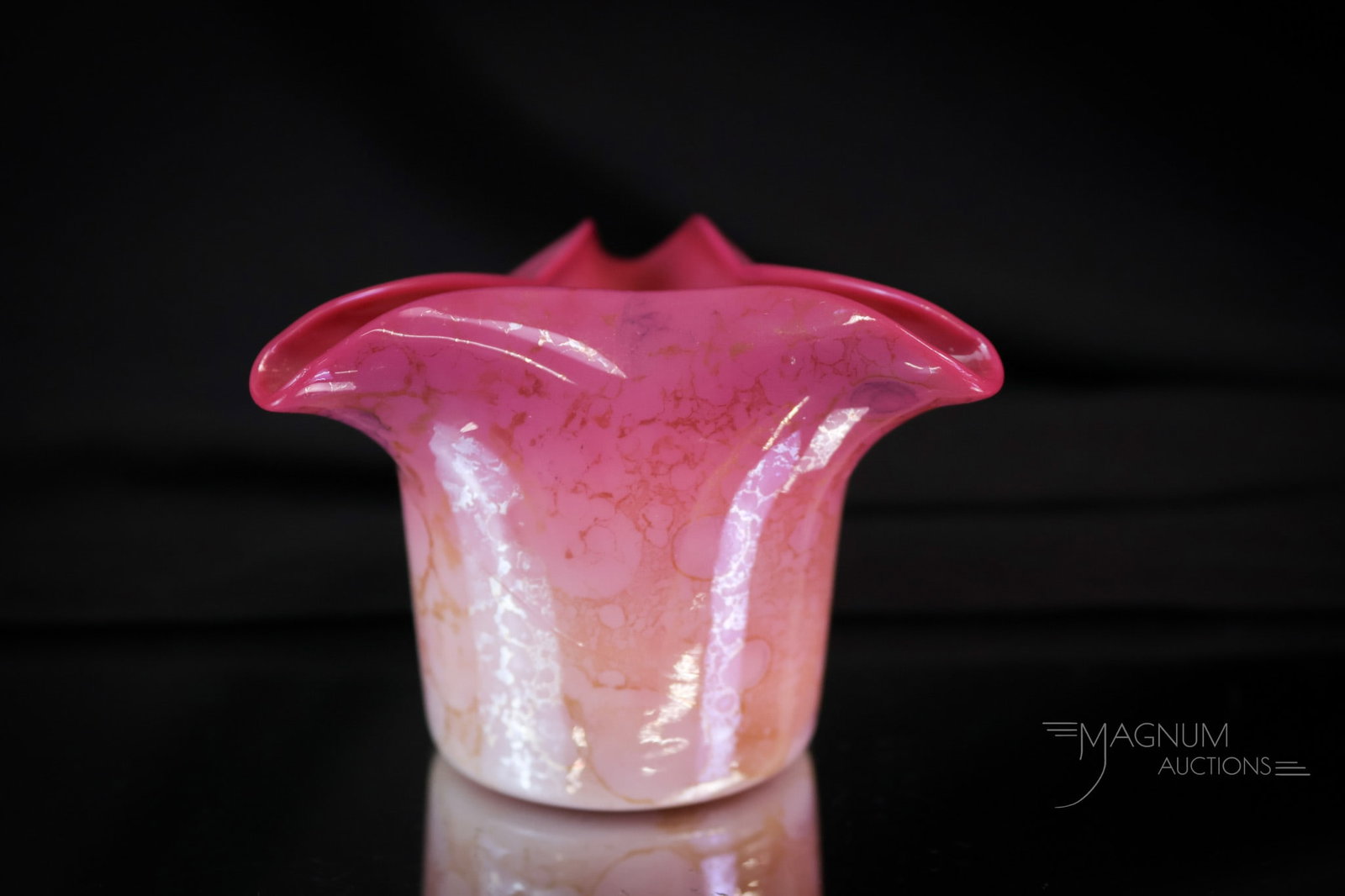 New England Peachblow Victorian Glass Toothpick Holder Tri-Corner Agata Stain: A wonderful example of a Victorian New England peachblow glass with agata stain toothpick holder. This one is in the tri-corner top rim shape. This little gem measures 2 1/4" tall and 3" wide. SHIPPIN