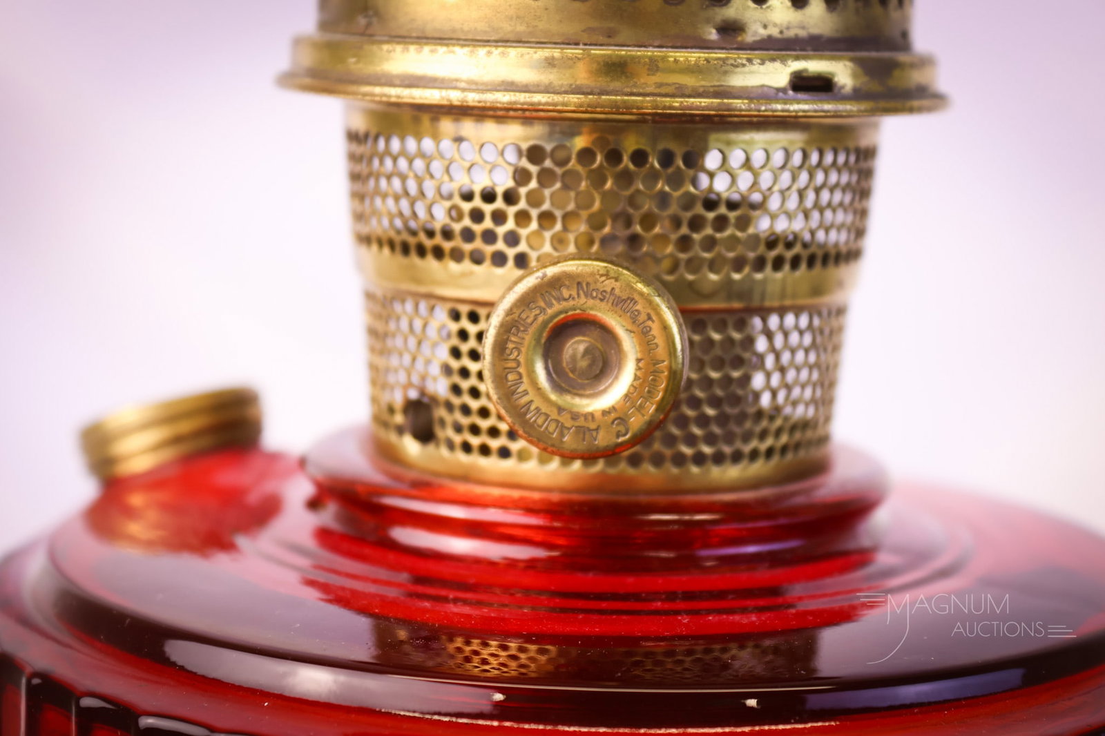 Aladdin Lincoln Drape Ruby Oil Lamp - 5