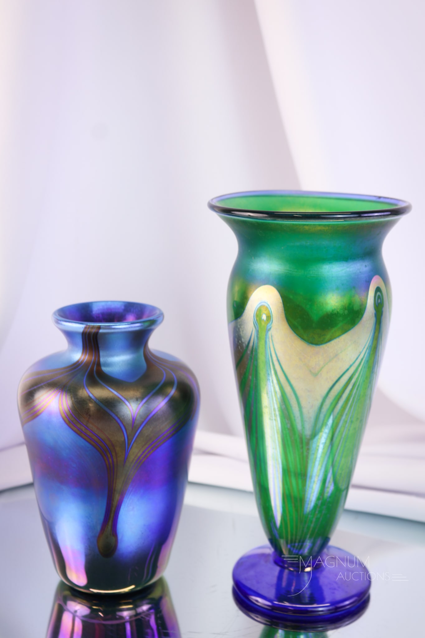 2 pc Lot Signed Studio Art Glass Vases (1 of 8)