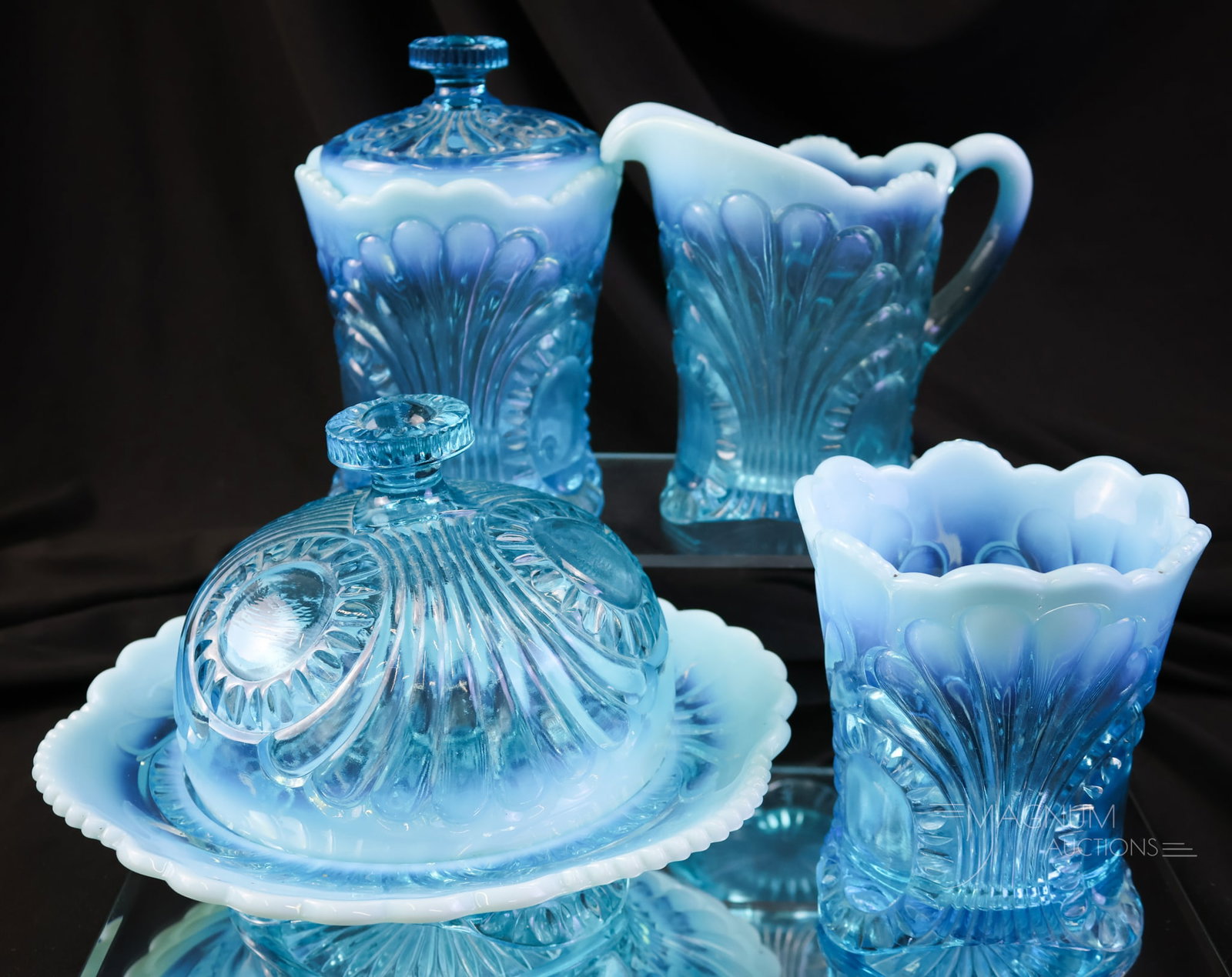 4 pc Jefferson Blue Opalescent Tokyo Victorian Glass Table Set (1 of 16)