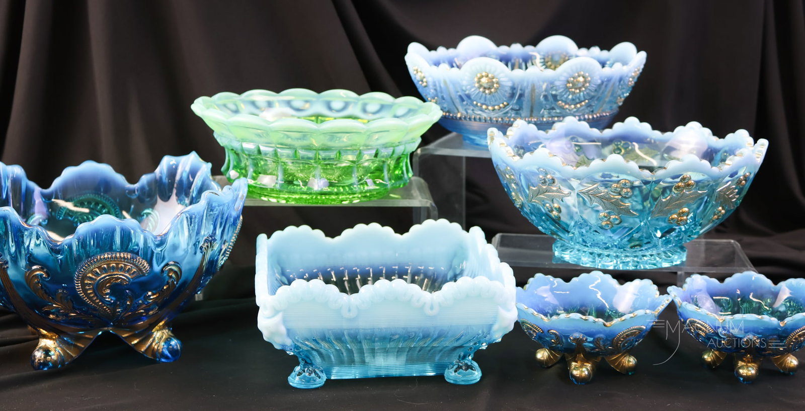 7 pc Lot Northwood Opalescent Victorian Glass Bowls: This is a plentiful lot of Victorian opalescent Northwood master berry bowls and small bowls. The lot includes patterns such as Wild Bouquet, Regal, Jewel & Flower, Alaska, and more. The tallest measu