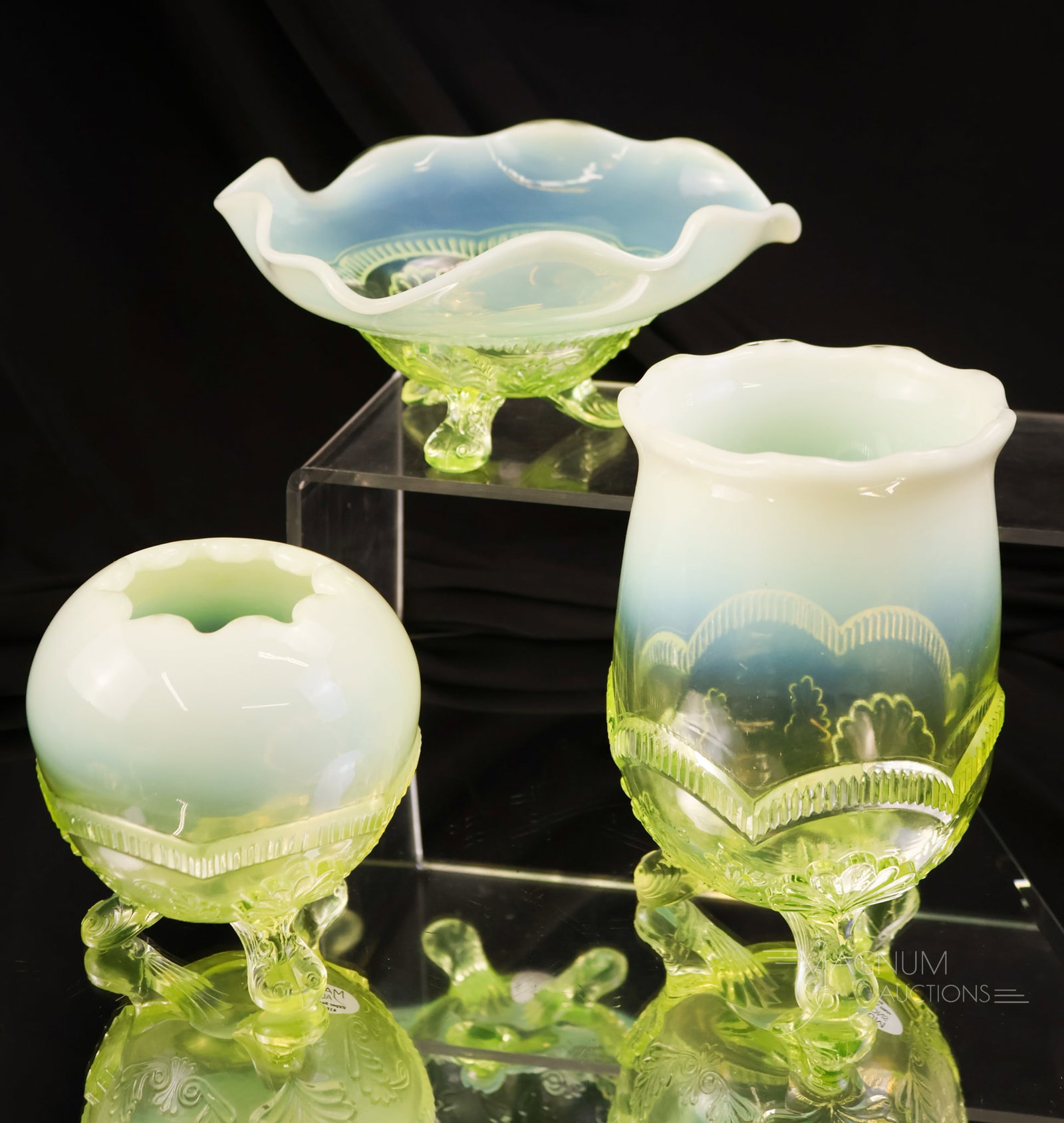 3 pc Lot Albany Wreath & Shell Vaseline Opalescent Uranium Victorian Glass (1 of 8)