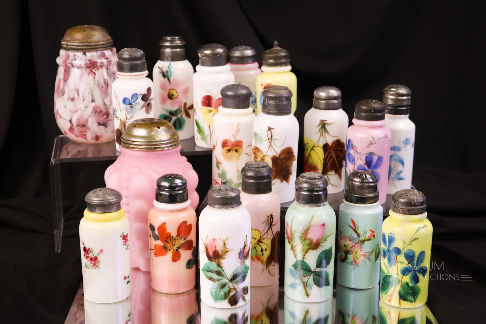 19 pc Lot Victorian Glass Sugar & Salt Shakers (1 of 11)