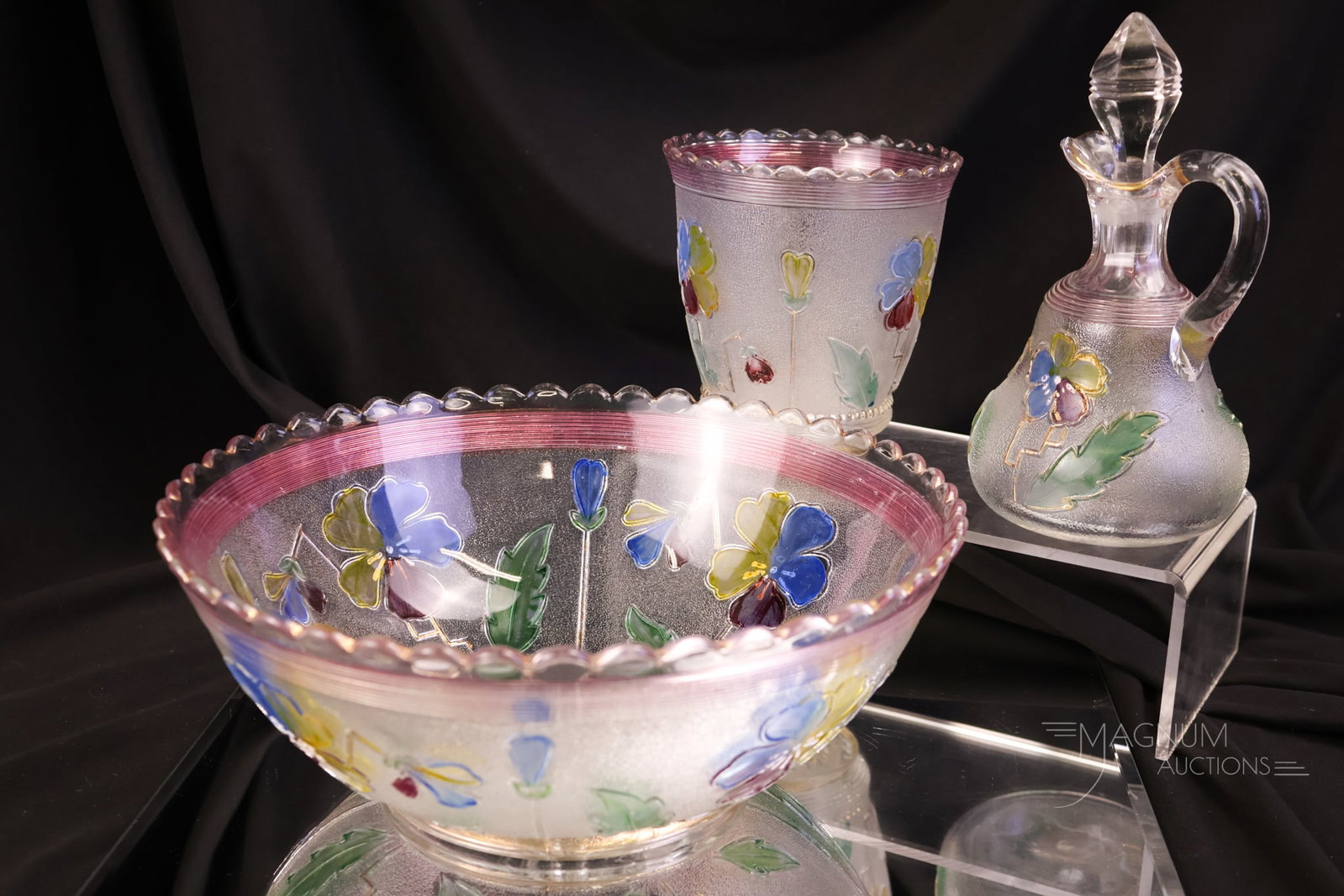 3 pc Lot Northwood Mikado Victorian Glass Cruet & More: A three-piece offering of Victorian Northwood glass in the Mikado pattern. This lot includes a cruet, a master berry bowl, and a spooner. The tallest measures 6 1/2".