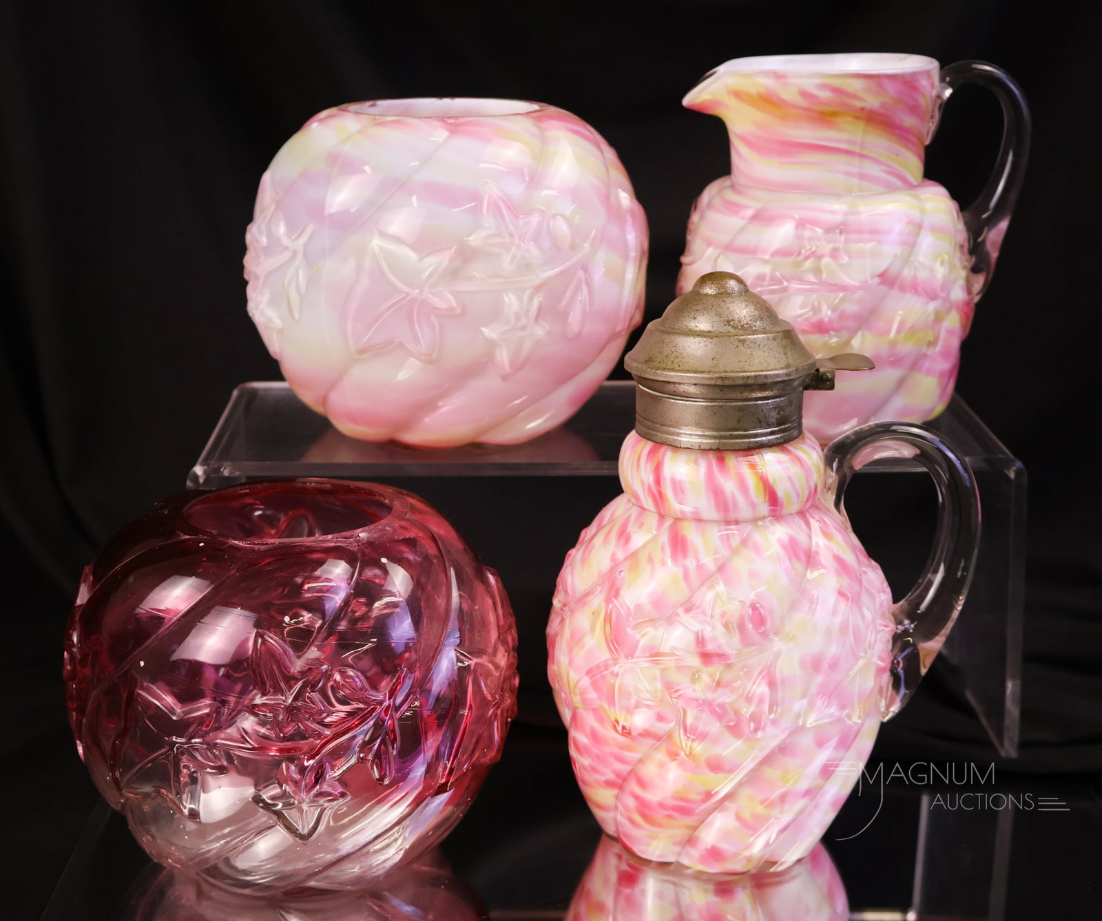 4 pc Lot Northwood Victorian Royal Ivy Glass: Four beautiful finds in Victorian Northwood Royal Ivy glass. There is a rubina rose bowl along with three items in cased rainbow spatter glass. Those include a syrup, a creamer, and lastly, a rose bow