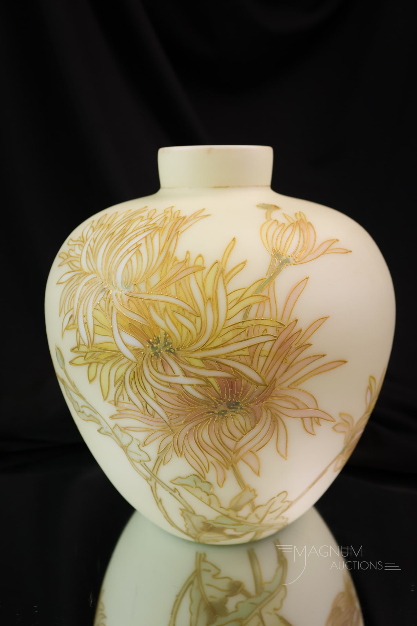 Signed Crown Milano Mt. Washington Glass Vase (1 of 7)