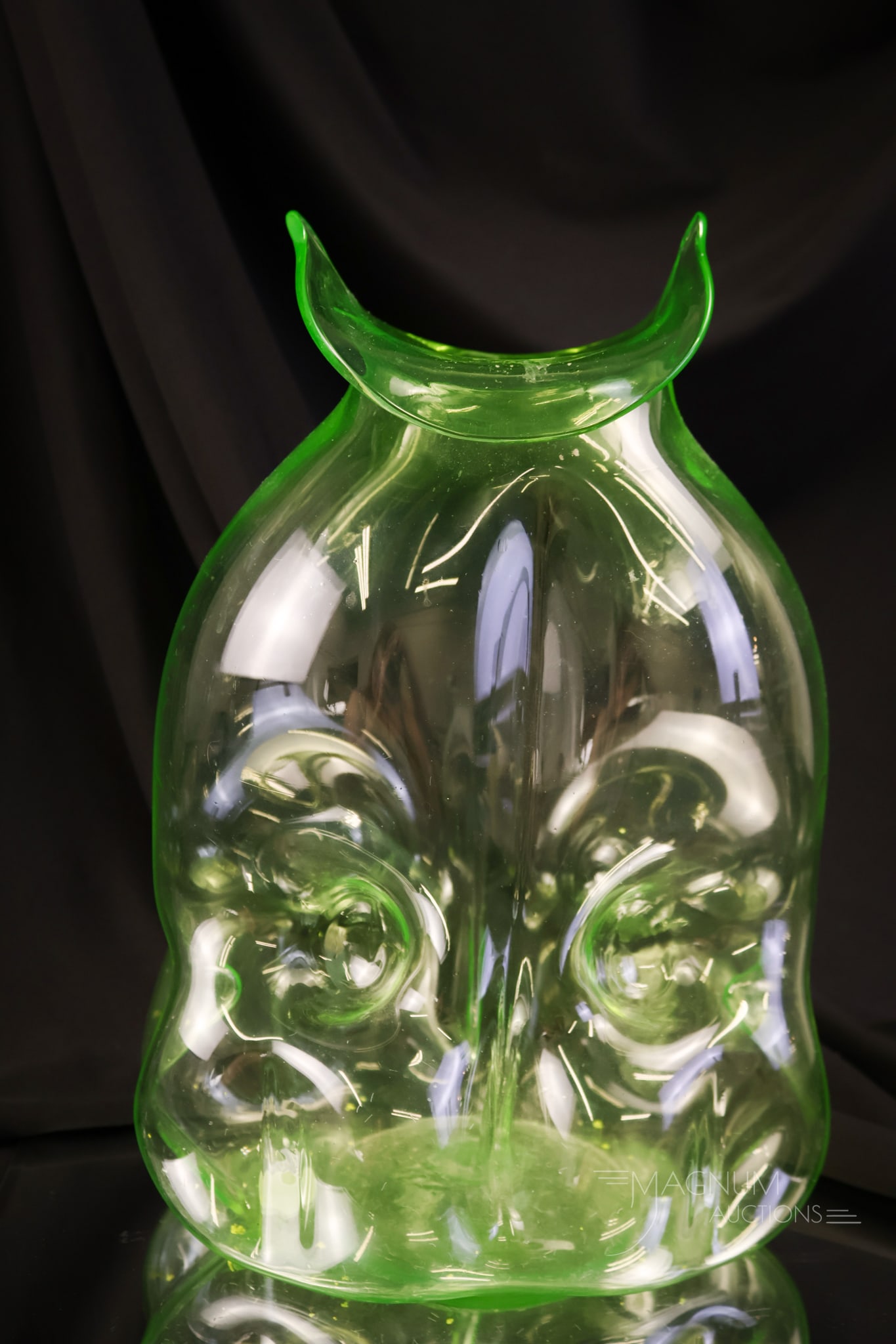 Rare Vaseline Green Uranium Art Glass Contemporary Blown Vase (1 of 6)