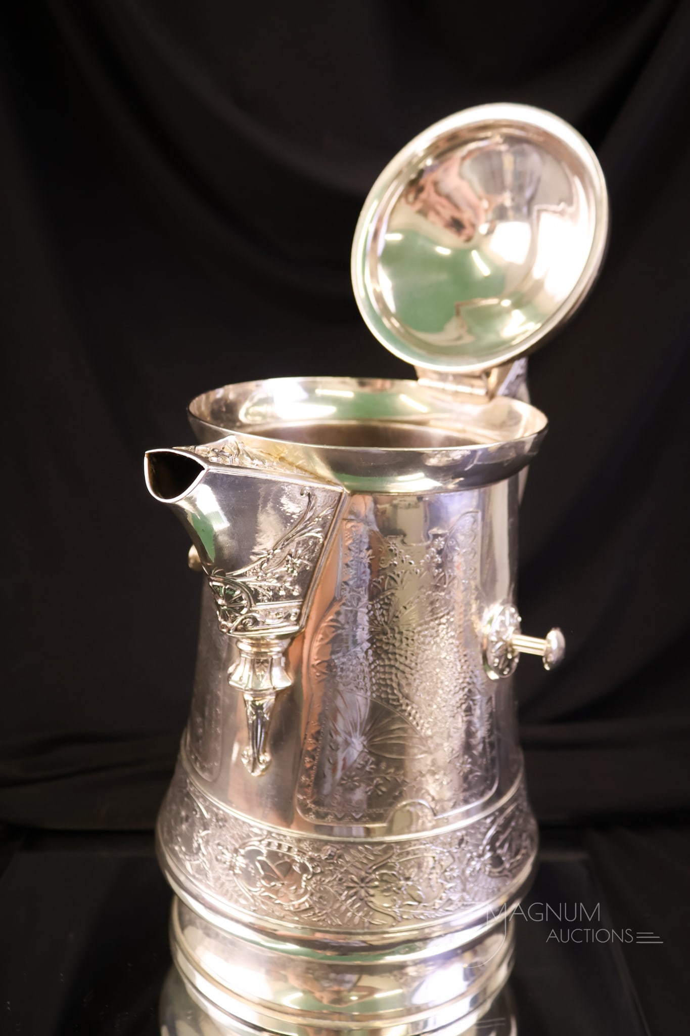 Derby Silverplate Victorian Tipler - 11