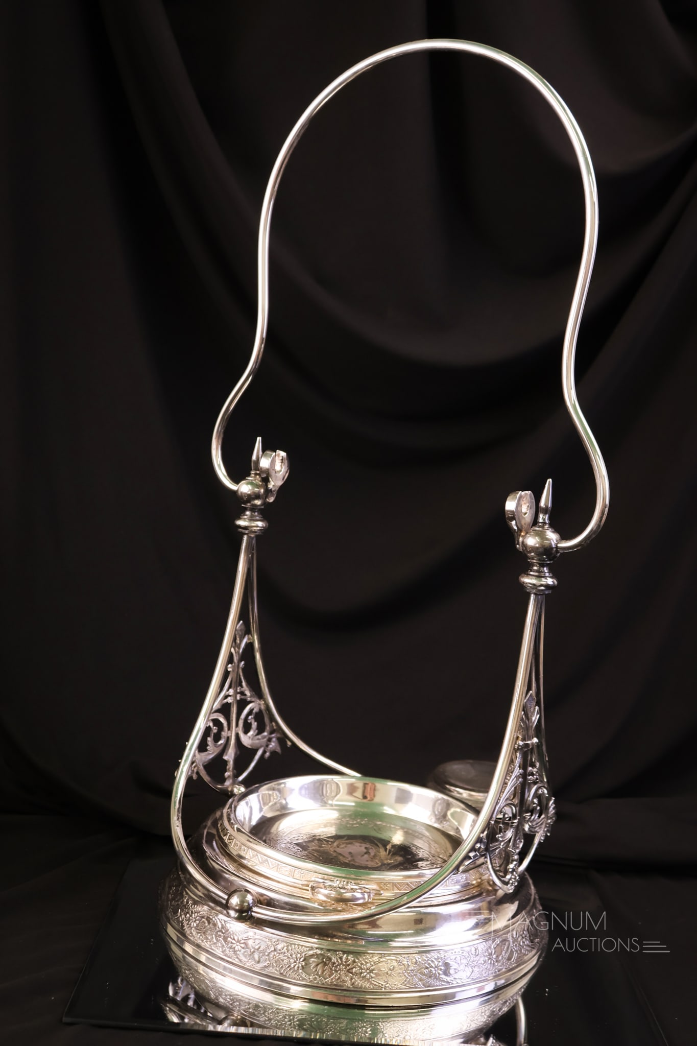 Derby Silverplate Victorian Tipler - 5