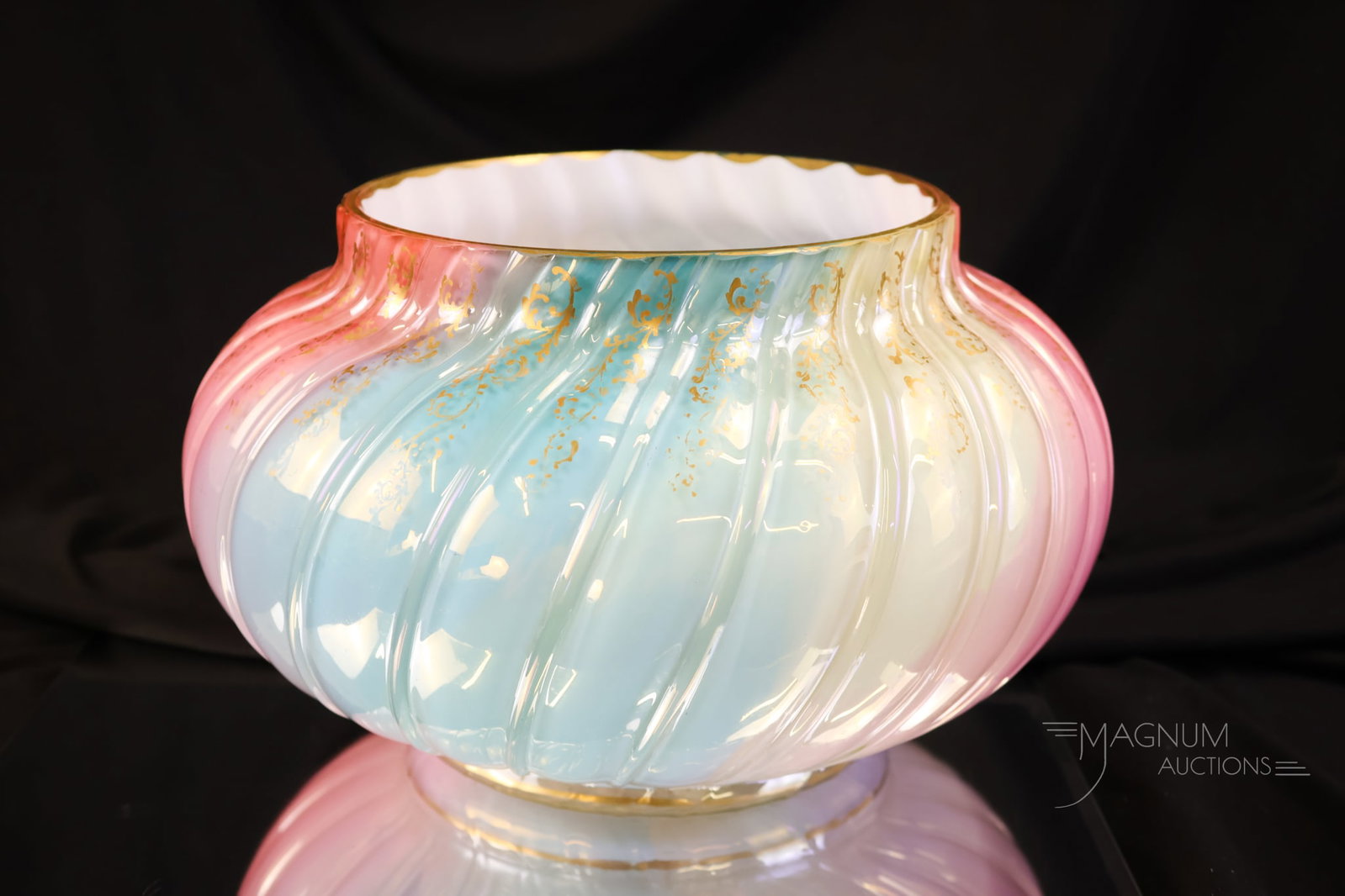 Large Loetz Rainbow Uranium Cased Victorian Gilt Glass Vase (1 of 7)