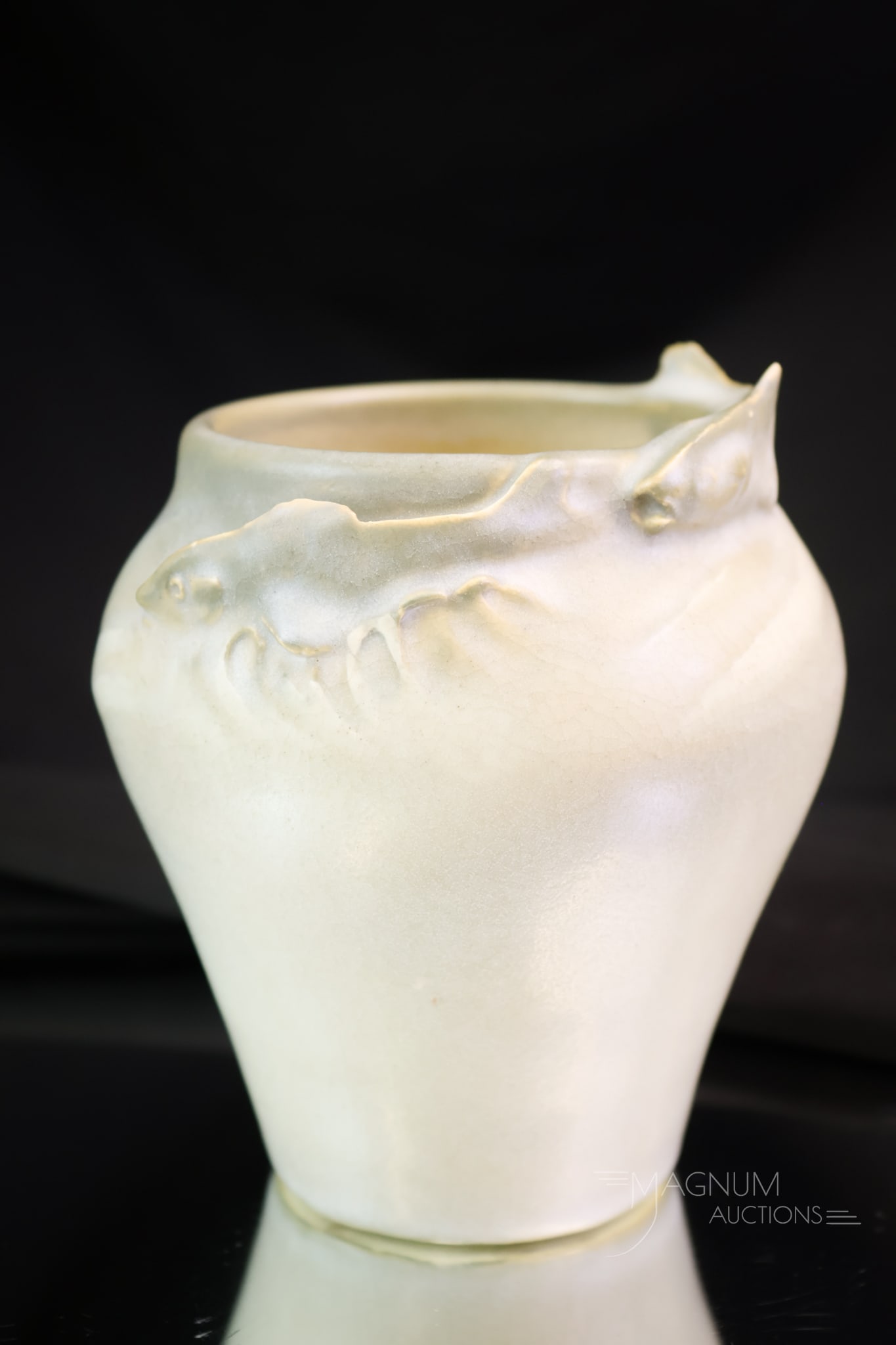 Rookwood Pottery Matt Glaze Arts & Crafts Fish Vase "VII,981E" (1 of 6)
