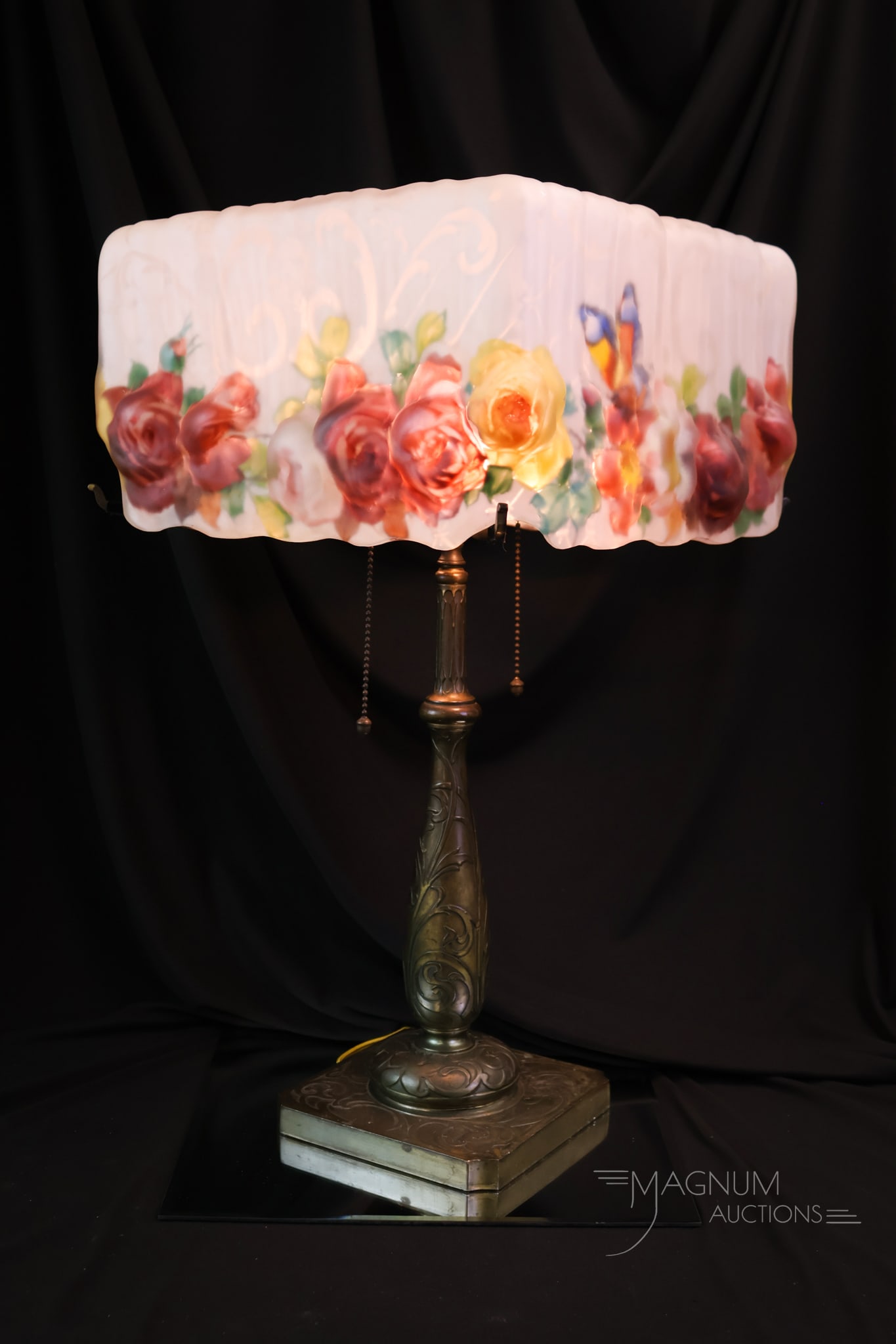 Pairpoint Reverse Painted Puffy Antique Table Lamp - 3