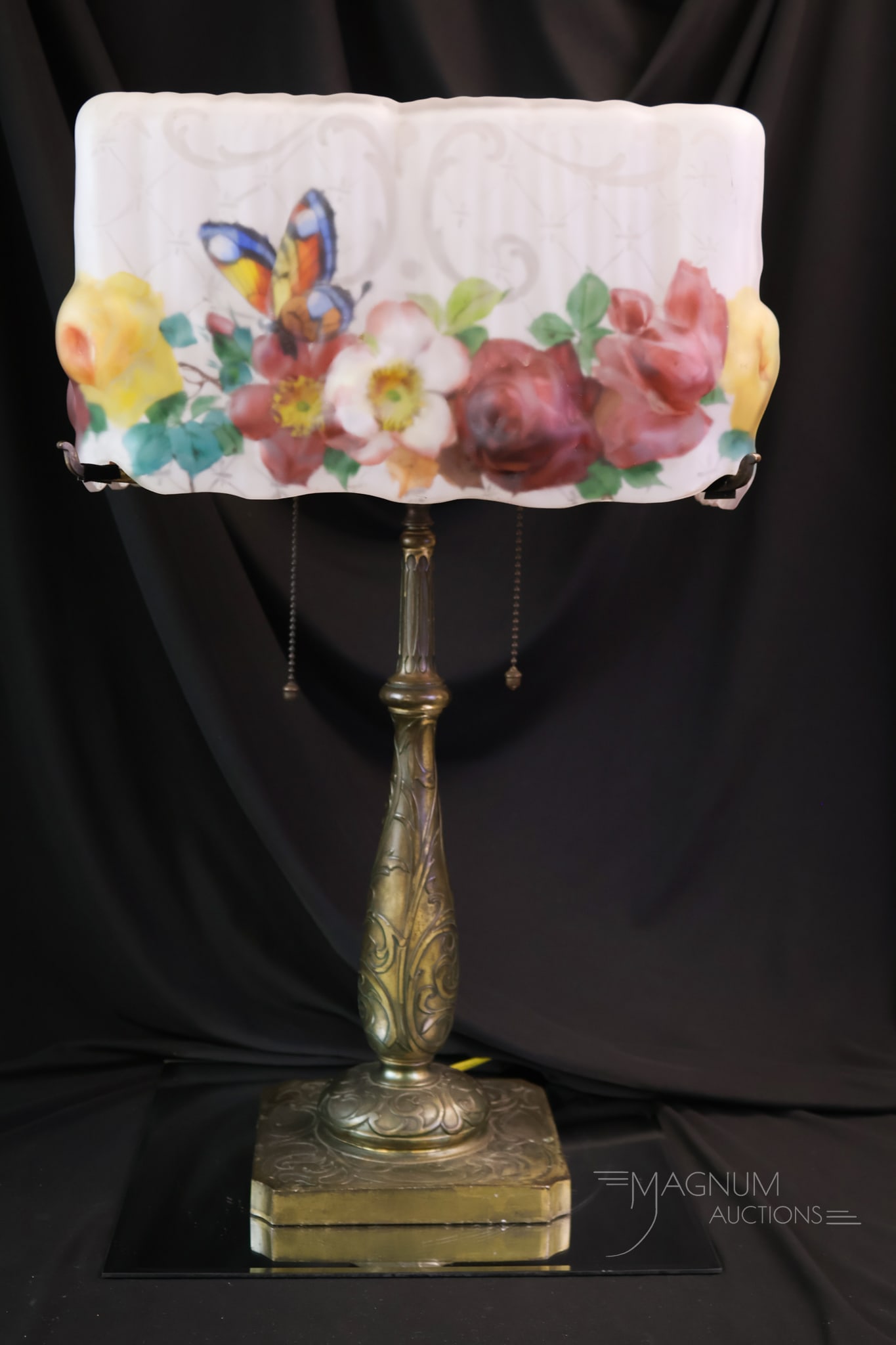 Pairpoint Reverse Painted Puffy Antique Table Lamp - 7