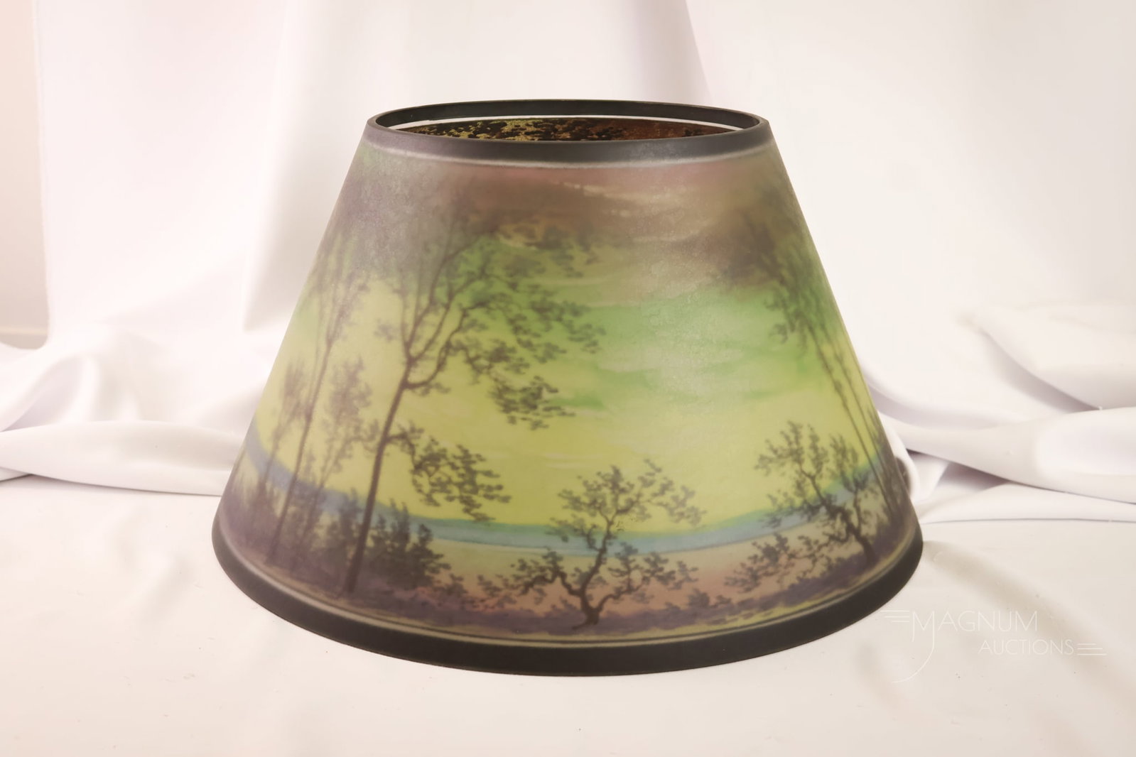 Pairpoint Reverse Painted Scenic Director Table Lamp - 13
