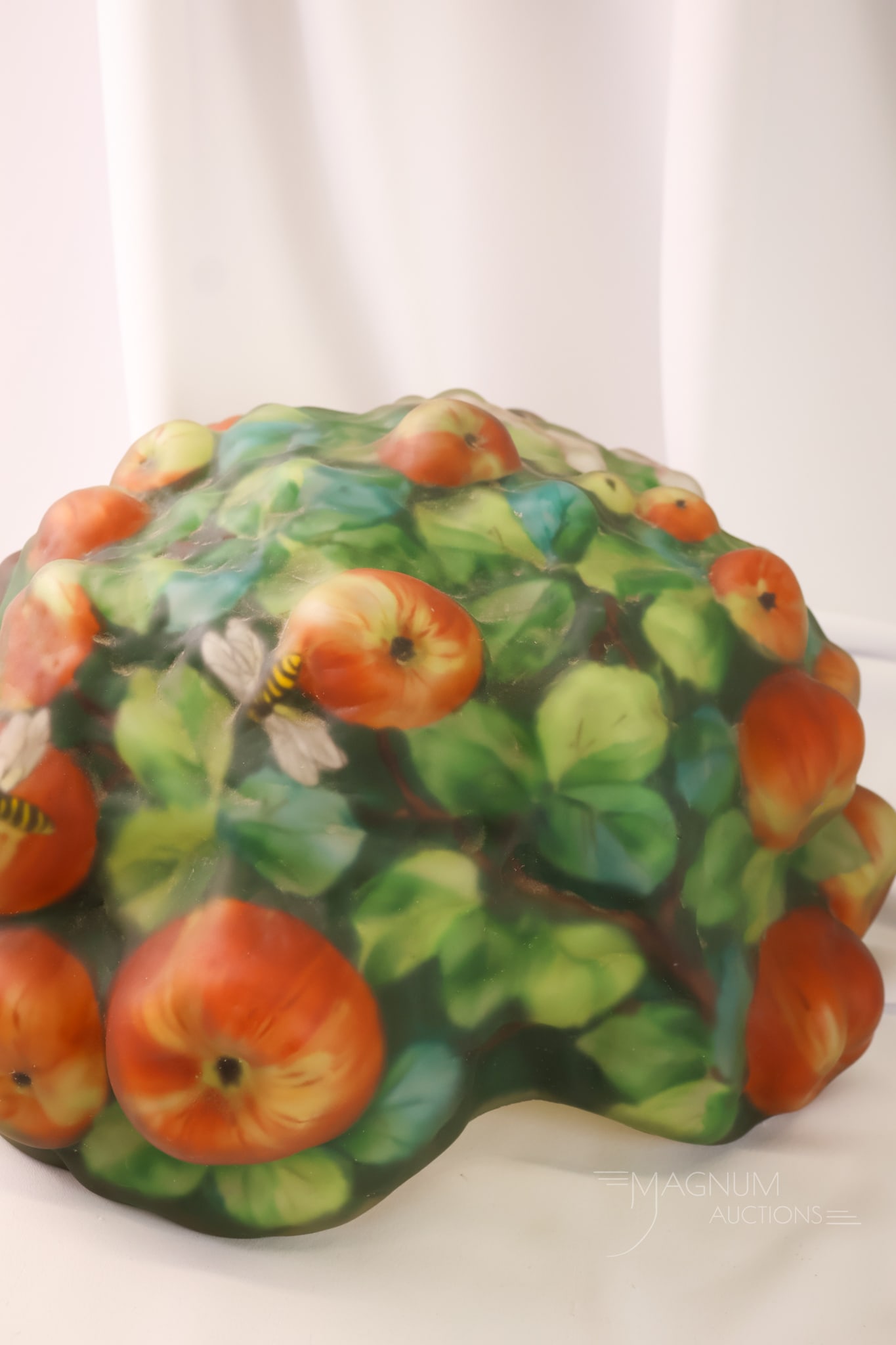 Pairpoint Reverse Painted Puffy Apple Tree lamp - 11
