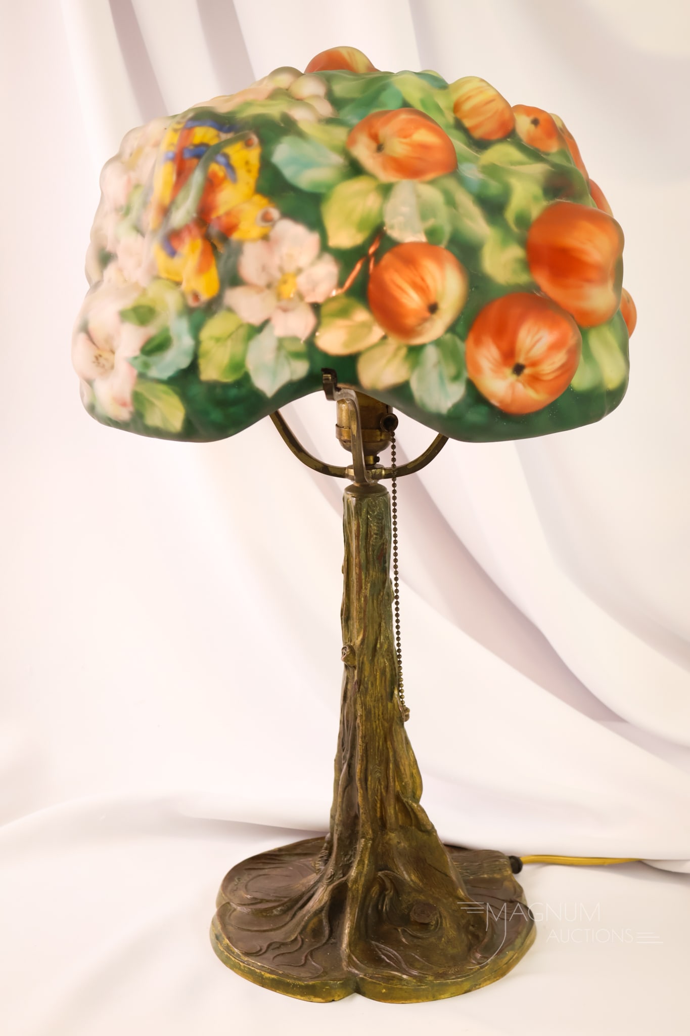 Pairpoint Reverse Painted Puffy Apple Tree lamp - 3