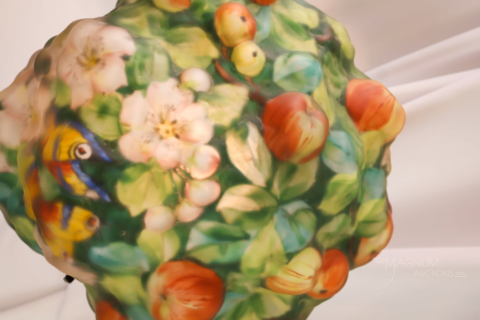 Pairpoint Reverse Painted Puffy Apple Tree lamp - 7