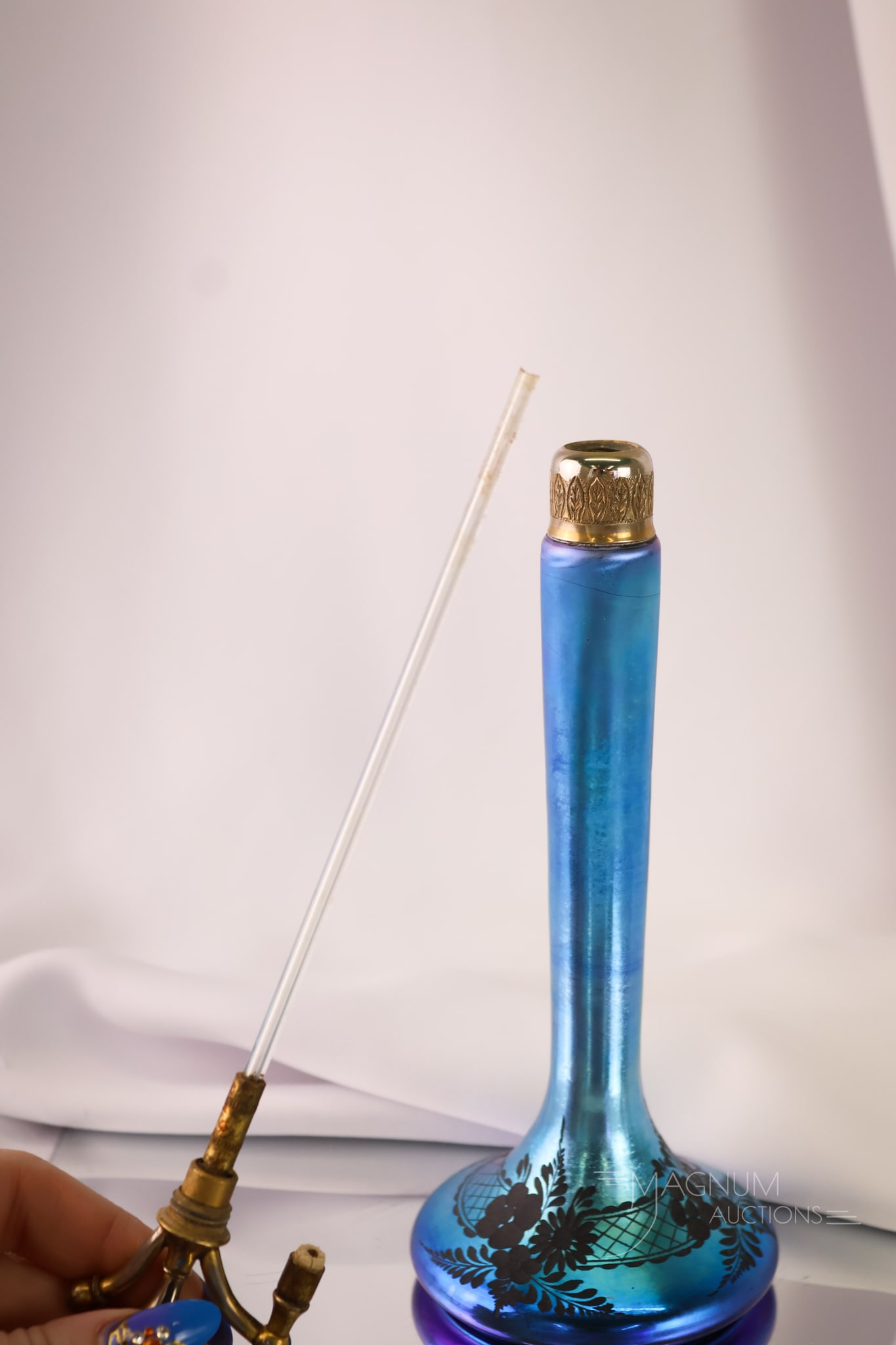 Steuben Devilbiss Blue Aurene with Cutting Perfume Atomizer - 5
