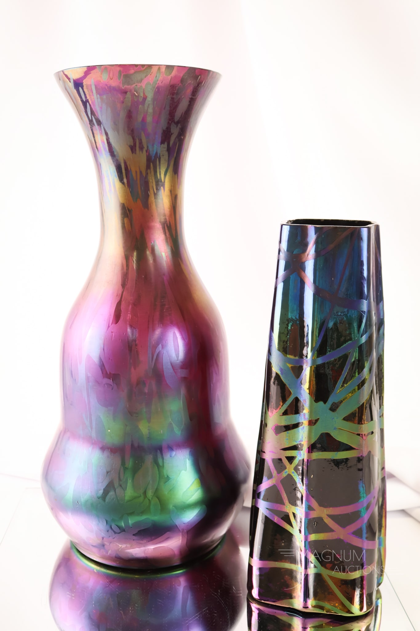 2 pc Lot Austrian Iridescent Art Glass Vases Kralik & More (1 of 8)