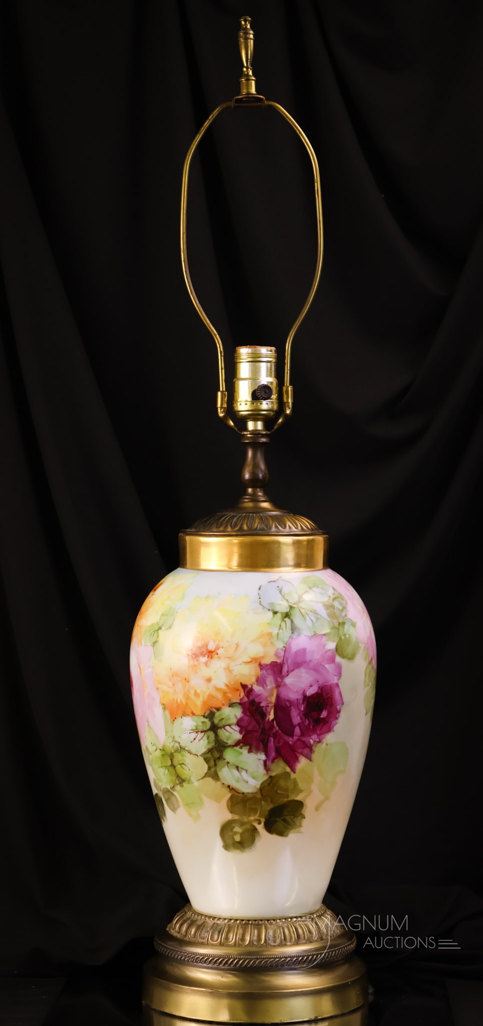 Limoges Hand Painted Porcelain Roses Table Lamp (1 of 8)