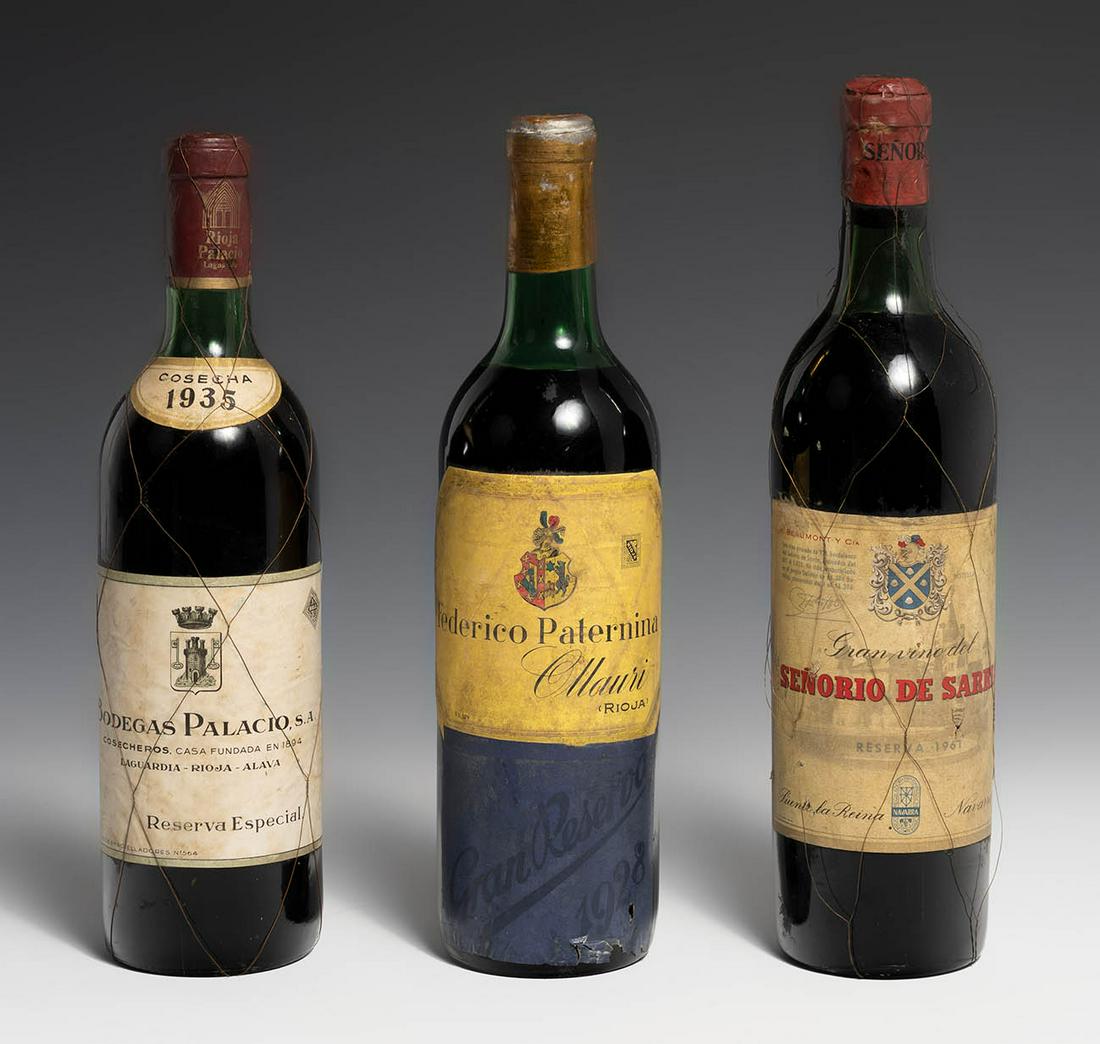 Three bottles of wine. Bodegas Palacio Reserva Especial: Three bottles of wine. Bodegas Palacio Reserva Especial from 1935, Federico Patermina Reserva from 1928 and SeÃ±orÃ­o de SarriÃ Reserva from 1961.Category: red wine. DO. Rioja and Navarra.Level