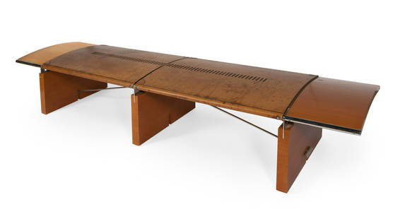 JAIME TRESSERRA CLAPÉS (Barcelona, 1943).Bench: JAIME TRESSERRA CLAPÉS (Barcelona, 1943).Bench "Africa".Walnut wood.The "Africa" bench is sold in Tresserra Collection for € 12,875 plus VAT.Measurements: 38 x 230 x 59 cm.This bench designed