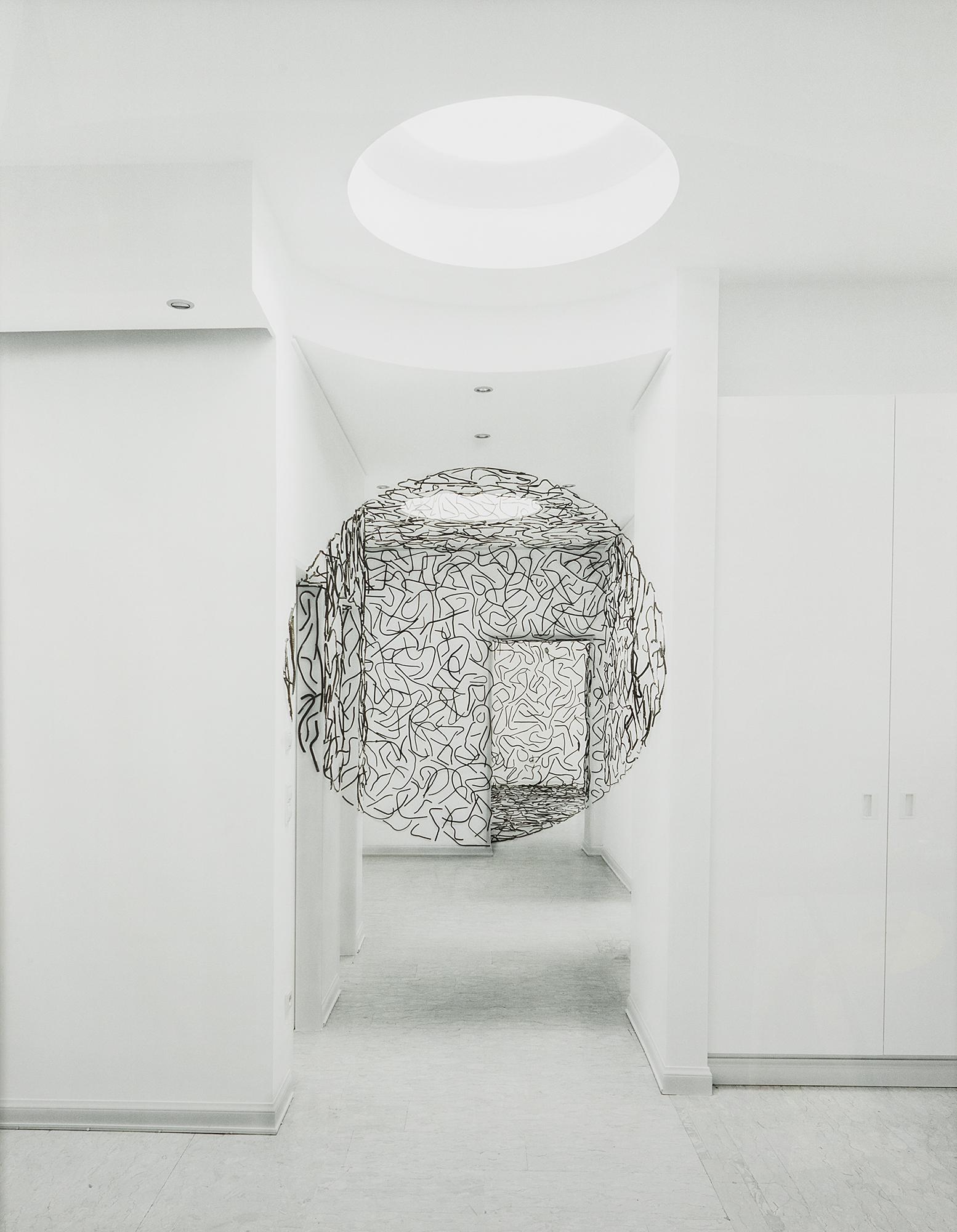 GEORGES ROUSSE (Paris, 1947). "Luxembourg: Fers Ã : GEORGES ROUSSE (Paris, 1947)."Luxembourg: Fers Ã BÃ©tons", 2004.Print on aluminum, copy 1/5.Signed and titled on verso.Label with stamp on the back.Measurements: 160 x 125 cm; 165 x 132 cm (frame