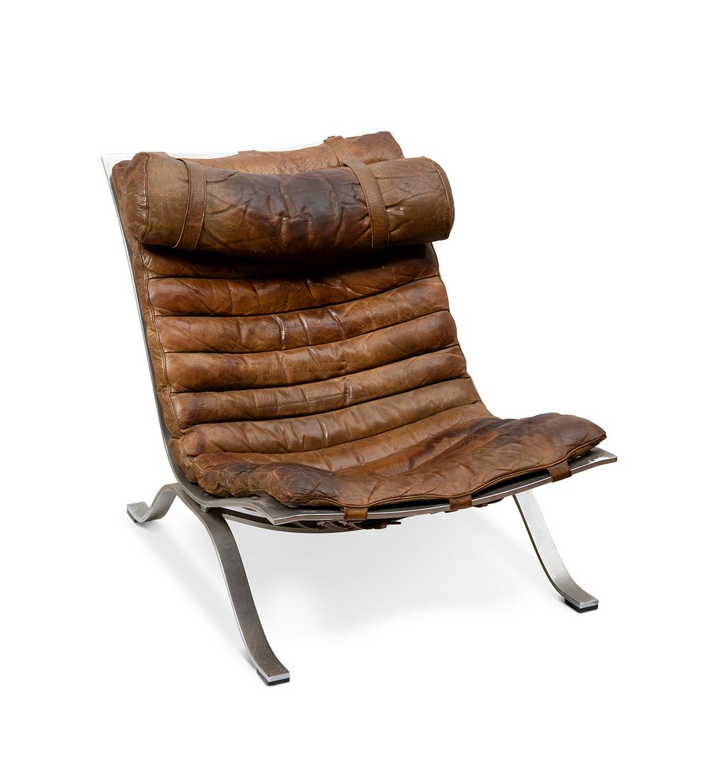 ARNE NORELL (Sweden, 1917 - 1971). Ari armchair. Chromed metal and leather. (1 of 4)
