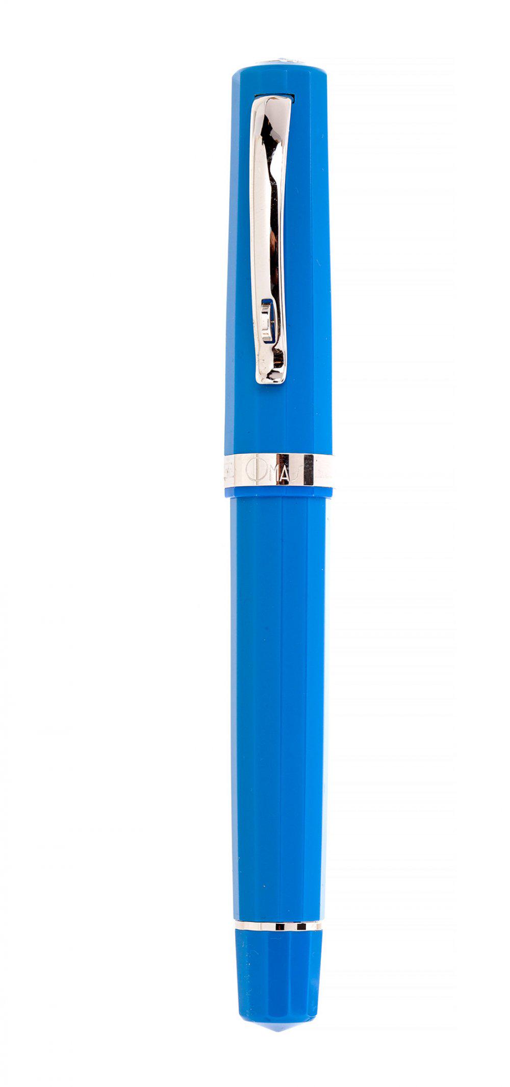 OMAS PARAGON FOUNTAIN PEN FASHION COLLECTION. Body in blue resin. Two-tone 18 kt gold nib, F tip. (1 of 3)