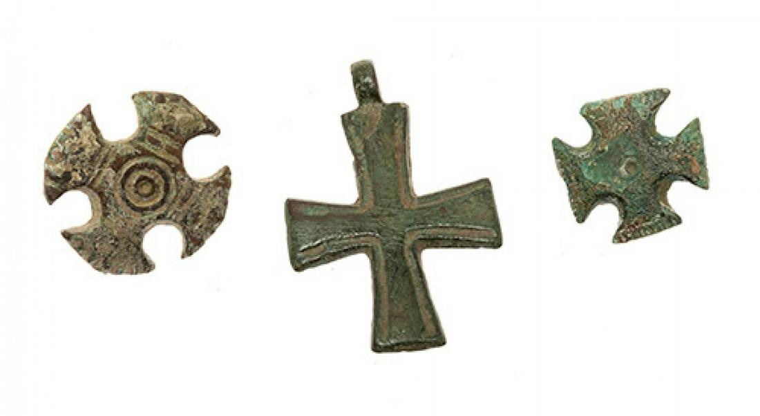 Three Visigothic crosses, 5th-7th century AD. Bronze. Provenance: Private collection of the (1 of 2)