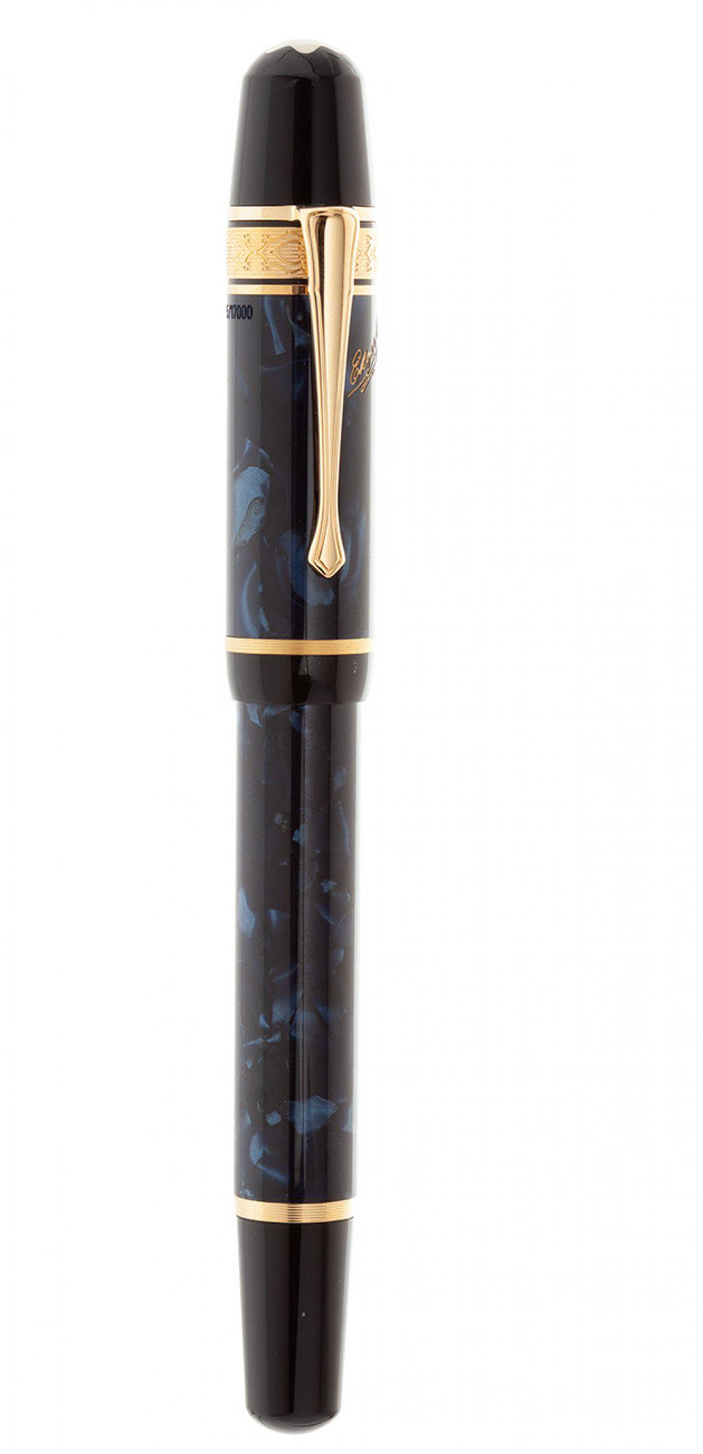 MONTBLANC â€œEDGAR ALLAN POEâ€ FOUNTAIN PEN. Body in blue and black marbled resin. 18 kt gold nib. (1 of 4)