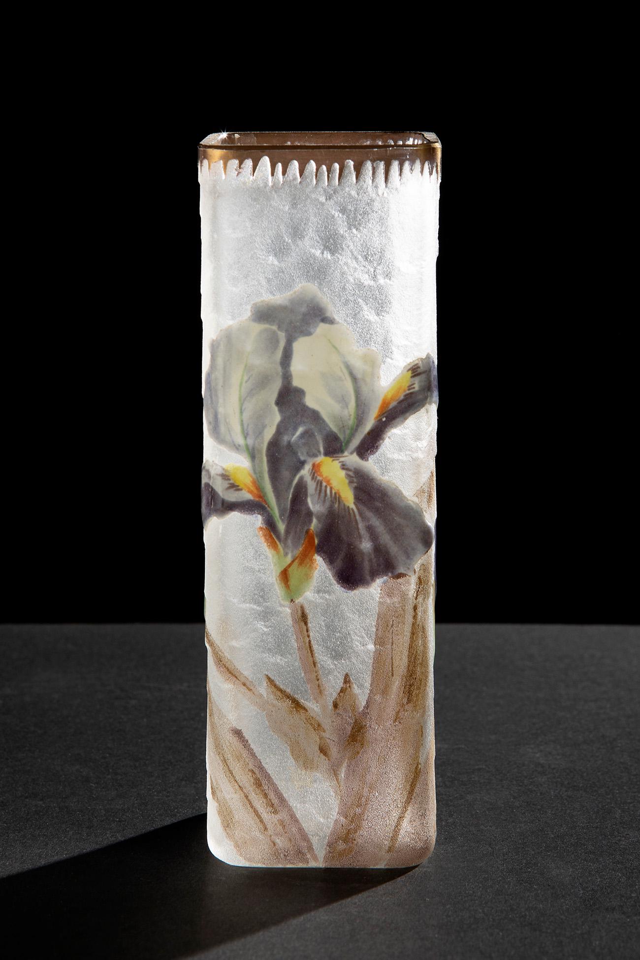 FRANÃ‡OIS THEODORE LEGRAS. Verreries Montjoye, Saint Denis, ca. 1910. Blown glass vase. No (1 of 3)