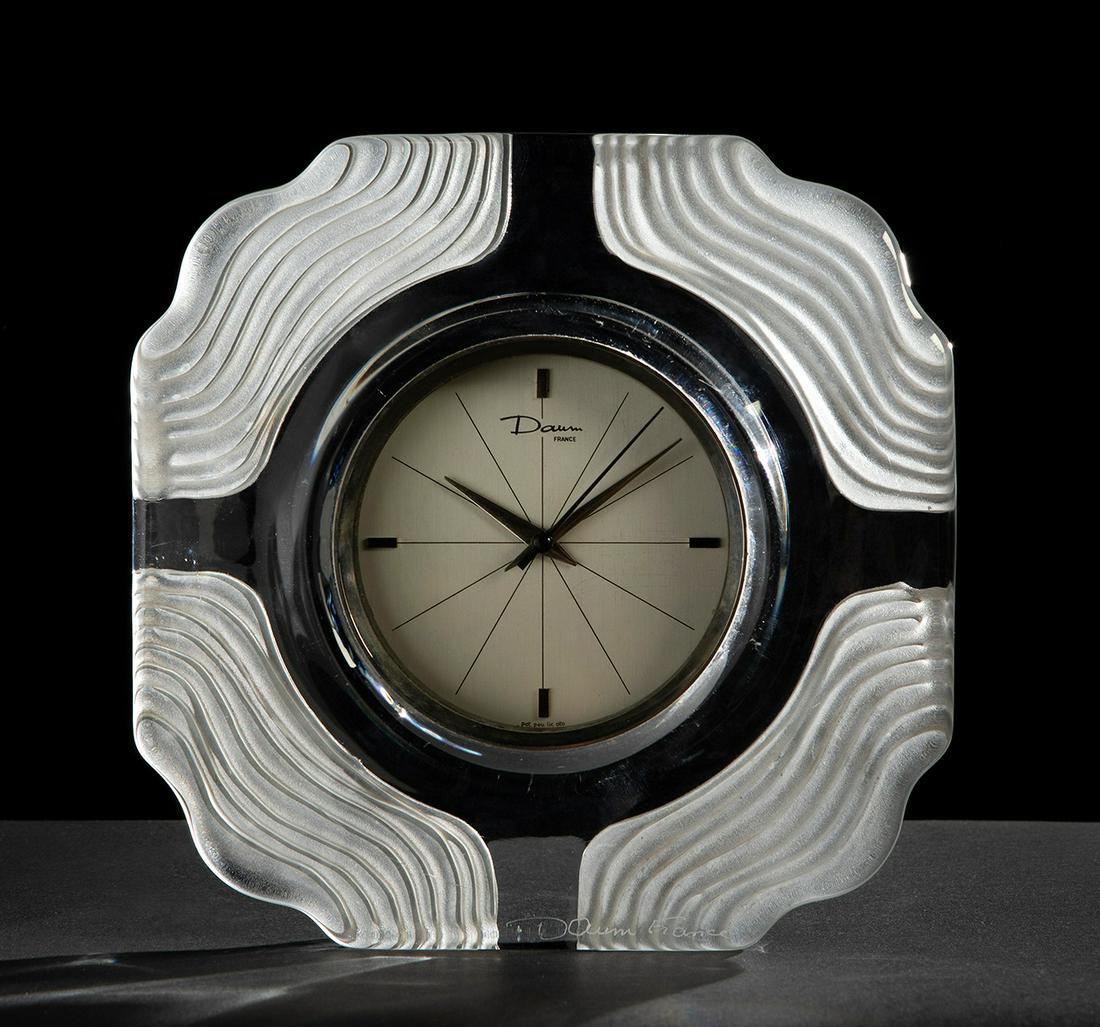 DAUM. France, ca. 1960. Table clock.  Clear glass with wavy satin-finished decorations on the (1 of 6)