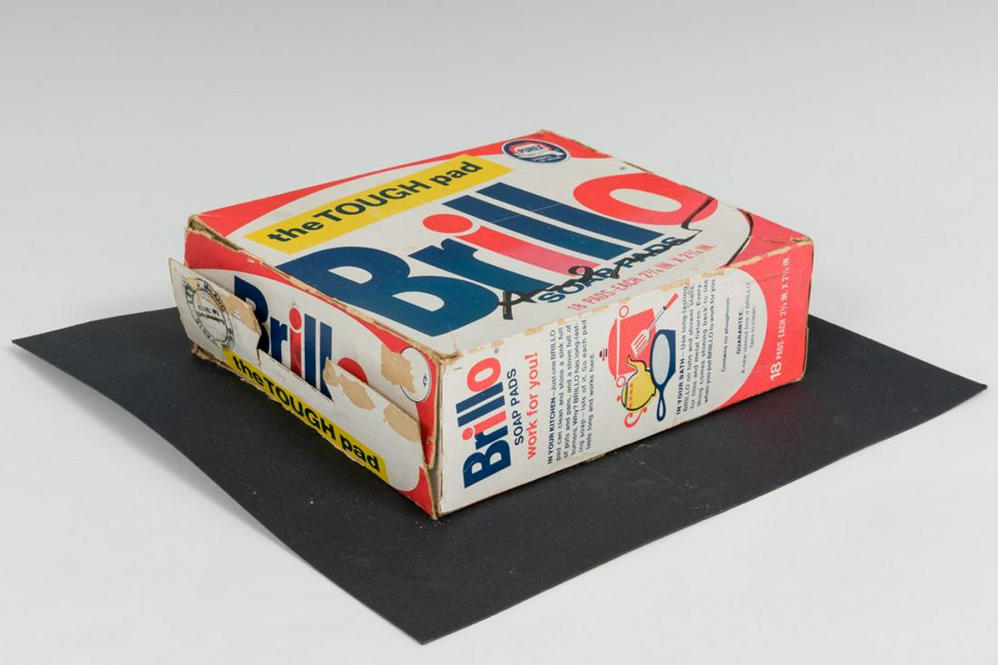ANDY WARHOL (Pittsburgh, USA, 1928â€“New York, USA, 1987). "Glitter Box". Cardboard, mounted on mat.: ANDY WARHOL (Pittsburgh, USA,1928-New York, USA,1987). "Box of Glitter". Cardboard, mounted on passe-partout. With stamp of the Levi Gallery (Milan). Size: 18 x 20 x 6,5 cm; 30 x 30 (passe-partout). G
